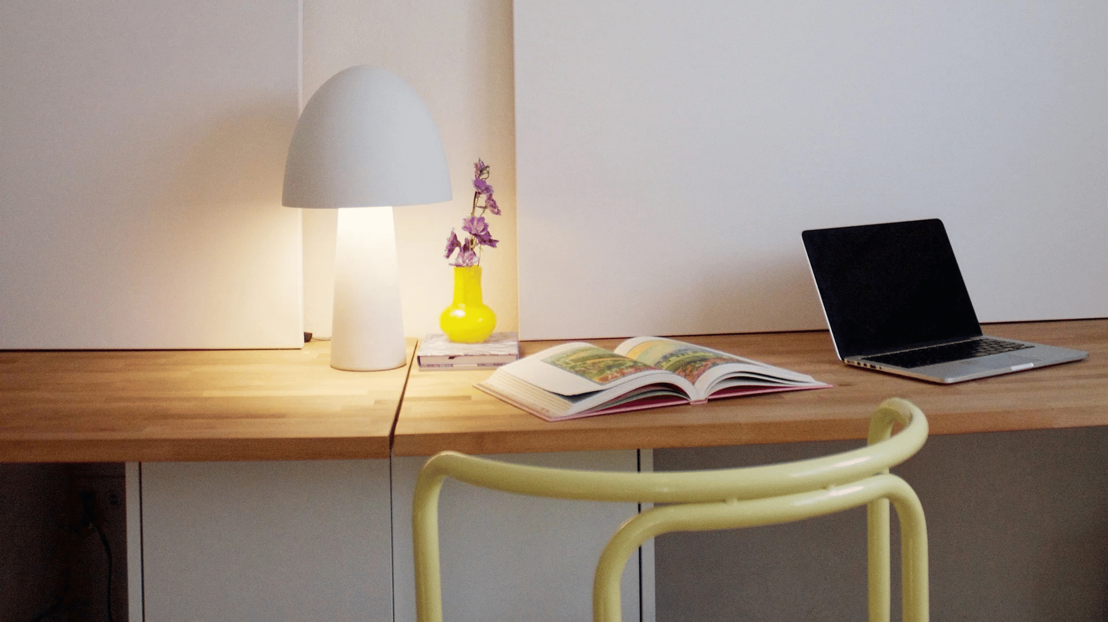 desk lamp for studying space