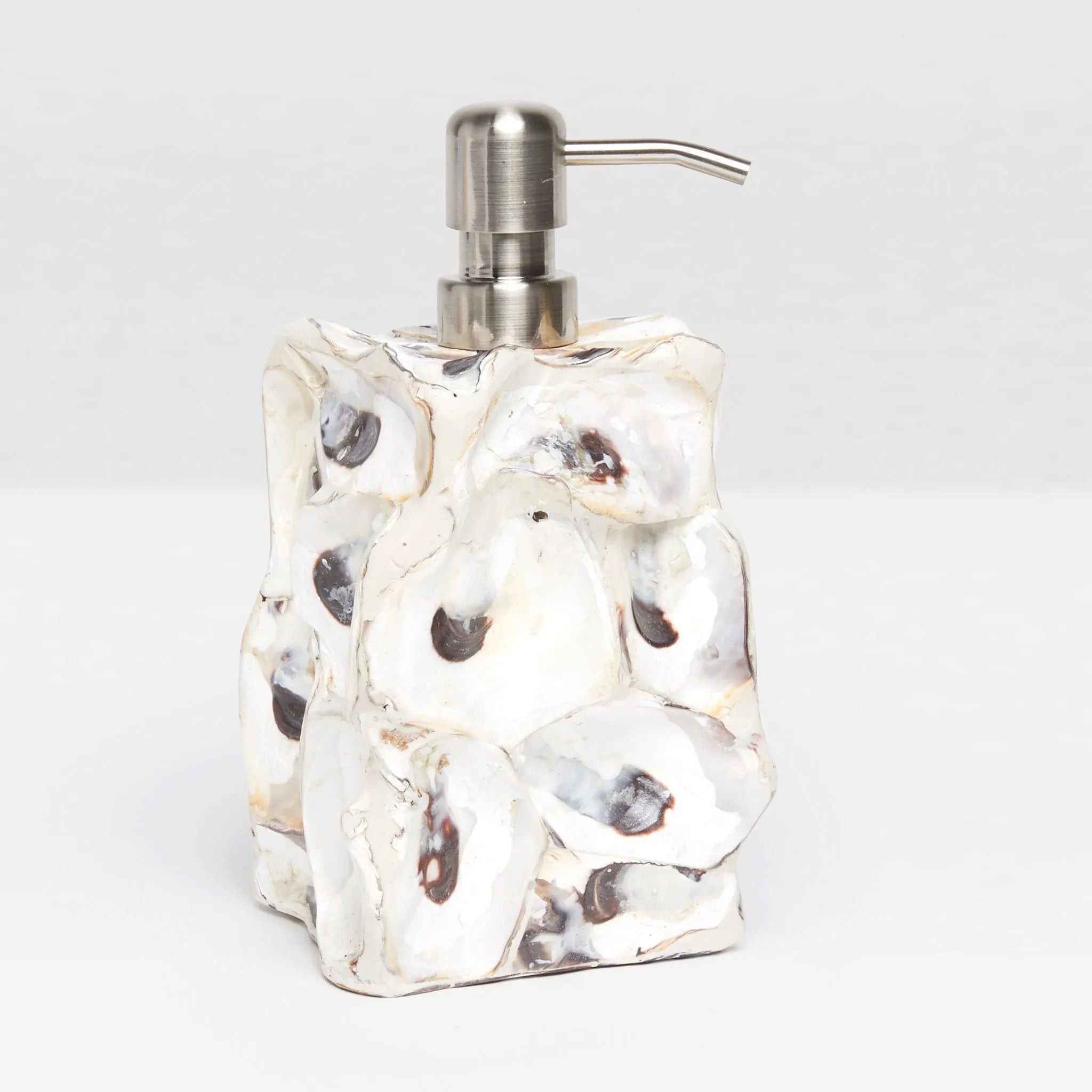 Pigeon and Poodle PP000573 Enna Soap Pump in Natural Oyster Shell