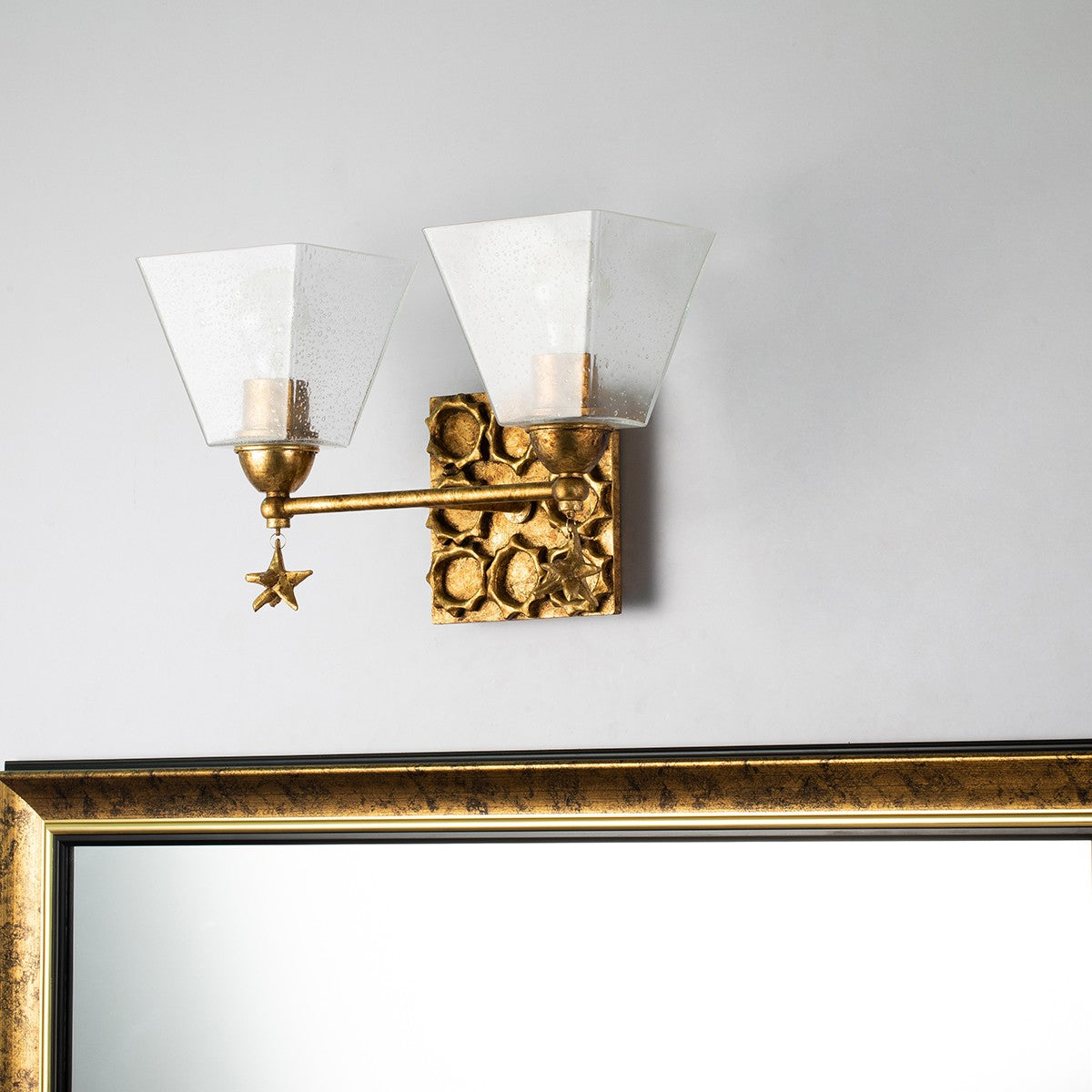 Lucas + McKearn - BB1002G-2 - Applique murale deux lumières - Étoile - Feuille d'or