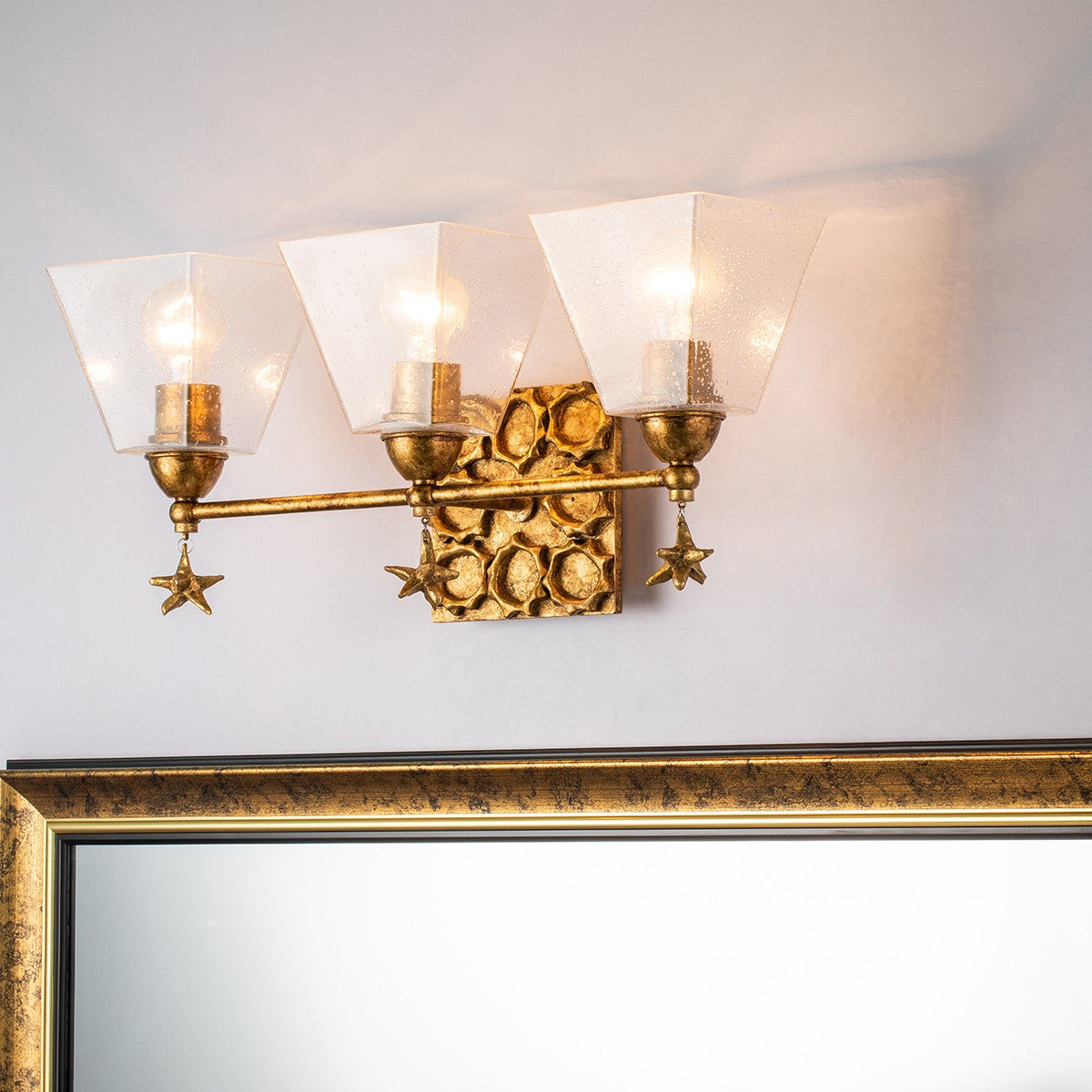 Lucas + McKearn - BB1002G-3 - Applique murale trois lumières - Étoile - Feuille d'or