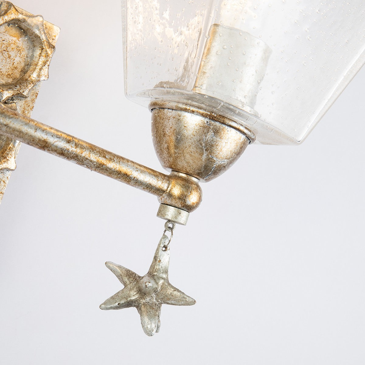 Lucas + McKearn - BB1002S-2 - Applique murale deux lumières - Étoile - Feuille d'argent