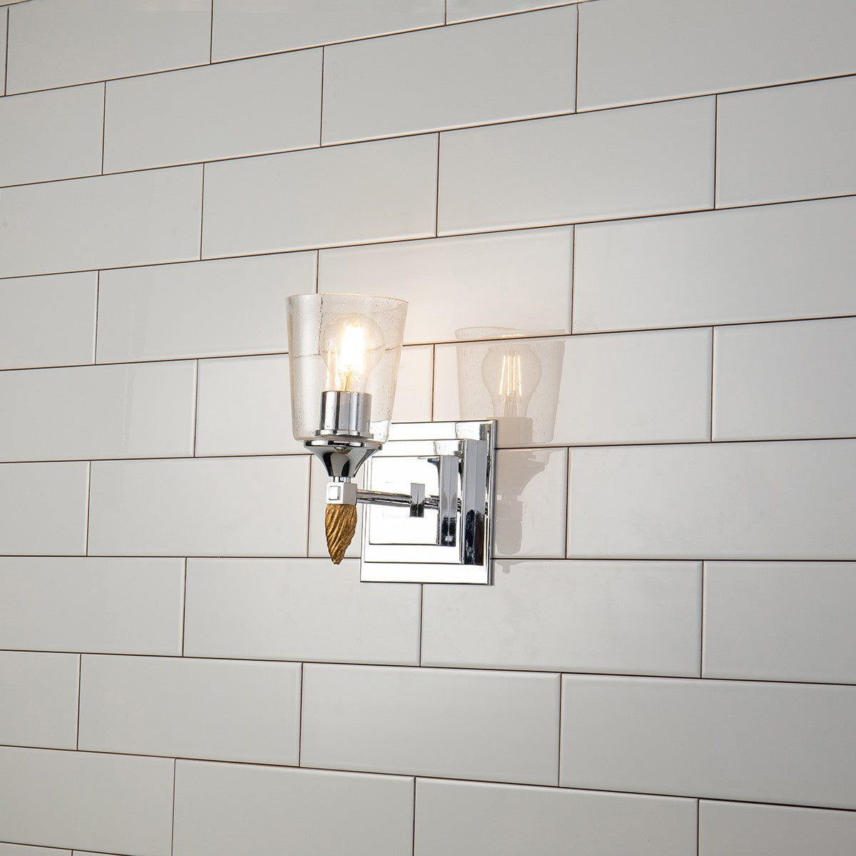 Lucas + McKearn - BB1022PC-1-F2G - Une lampe Murale - Vétiver - Chrome poli
