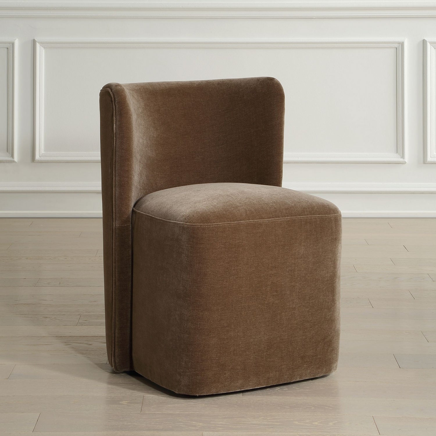 Uttermost - 53052 - Chaise de salle à manger - Outlook - Truffe
