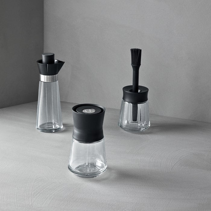 Rosendahl 25510 Grand Cru Oil and Vinegar Bottle in Black/Steel