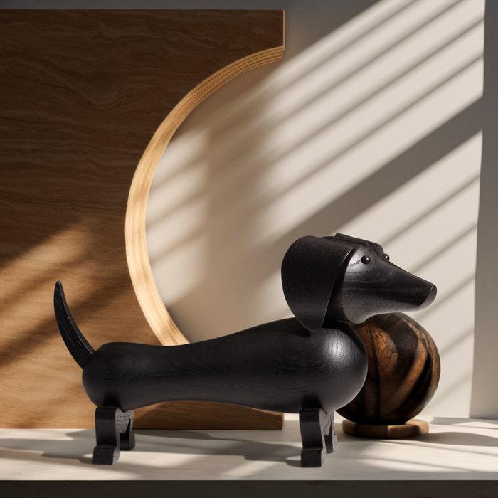 Figurine de chien en bois Kay Bojesen 39536, finition chêne teinté foncé