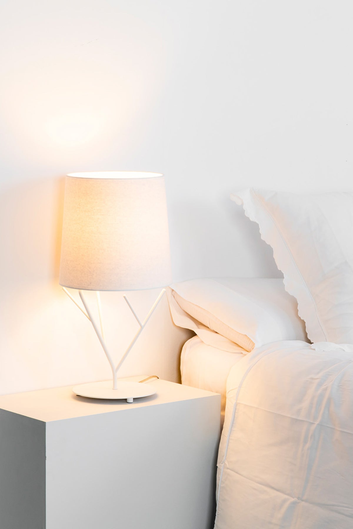 Faro Barcelona 29867-US Tree Table Lamp in White