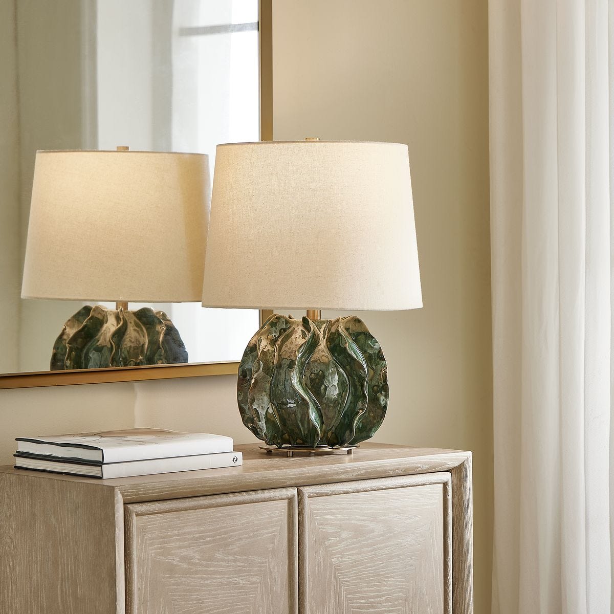 The Uttermost 30543-1 Guinevere Table Lamp