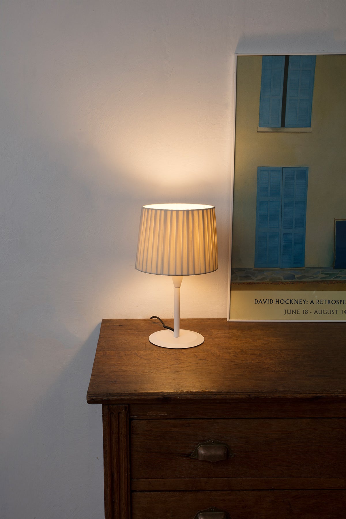 Faro Barcelona 64316-35-US Samba Table Lamp in White/Ribbon Beige
