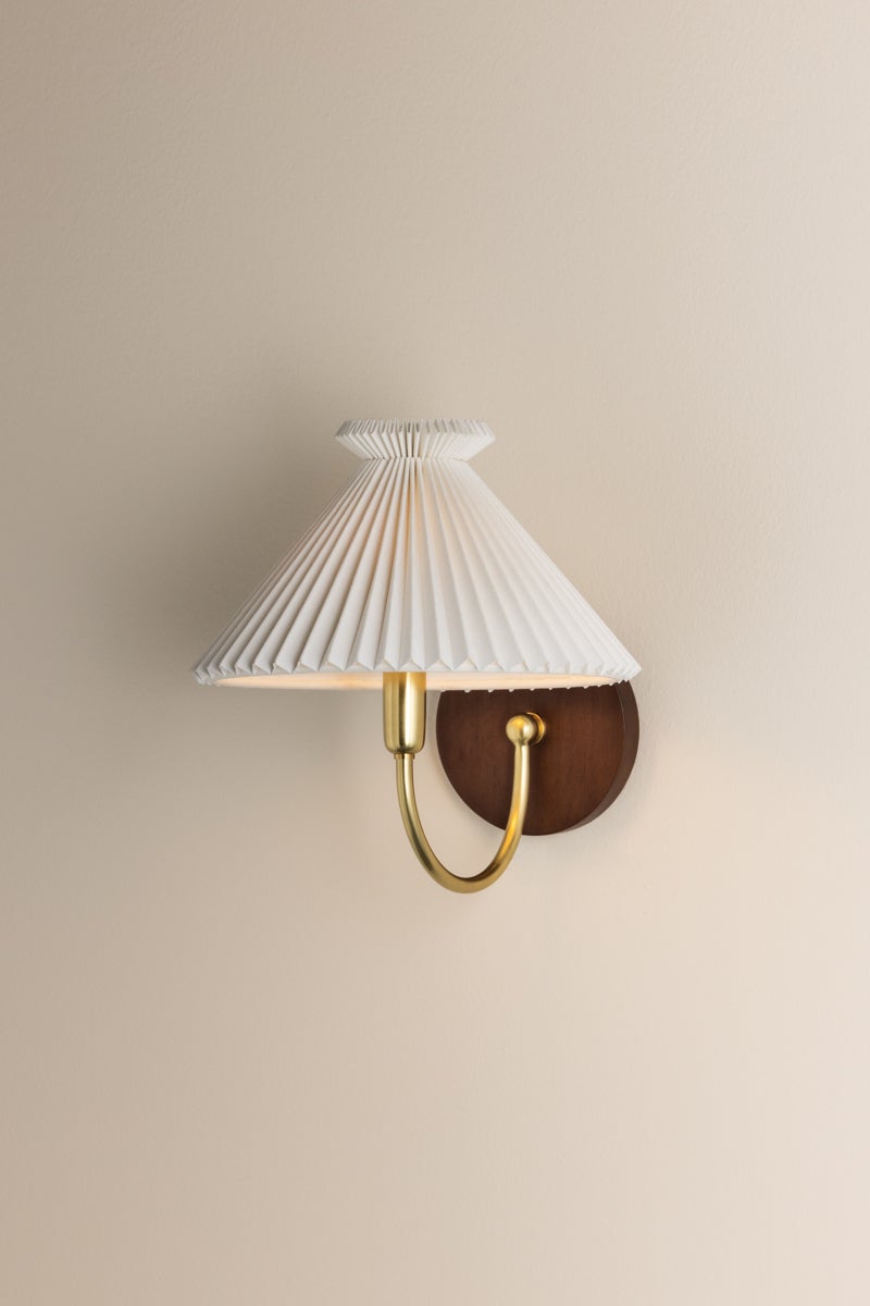 Mitzi H1079101-AGB Acacia Wall Sconce in Aged Brass