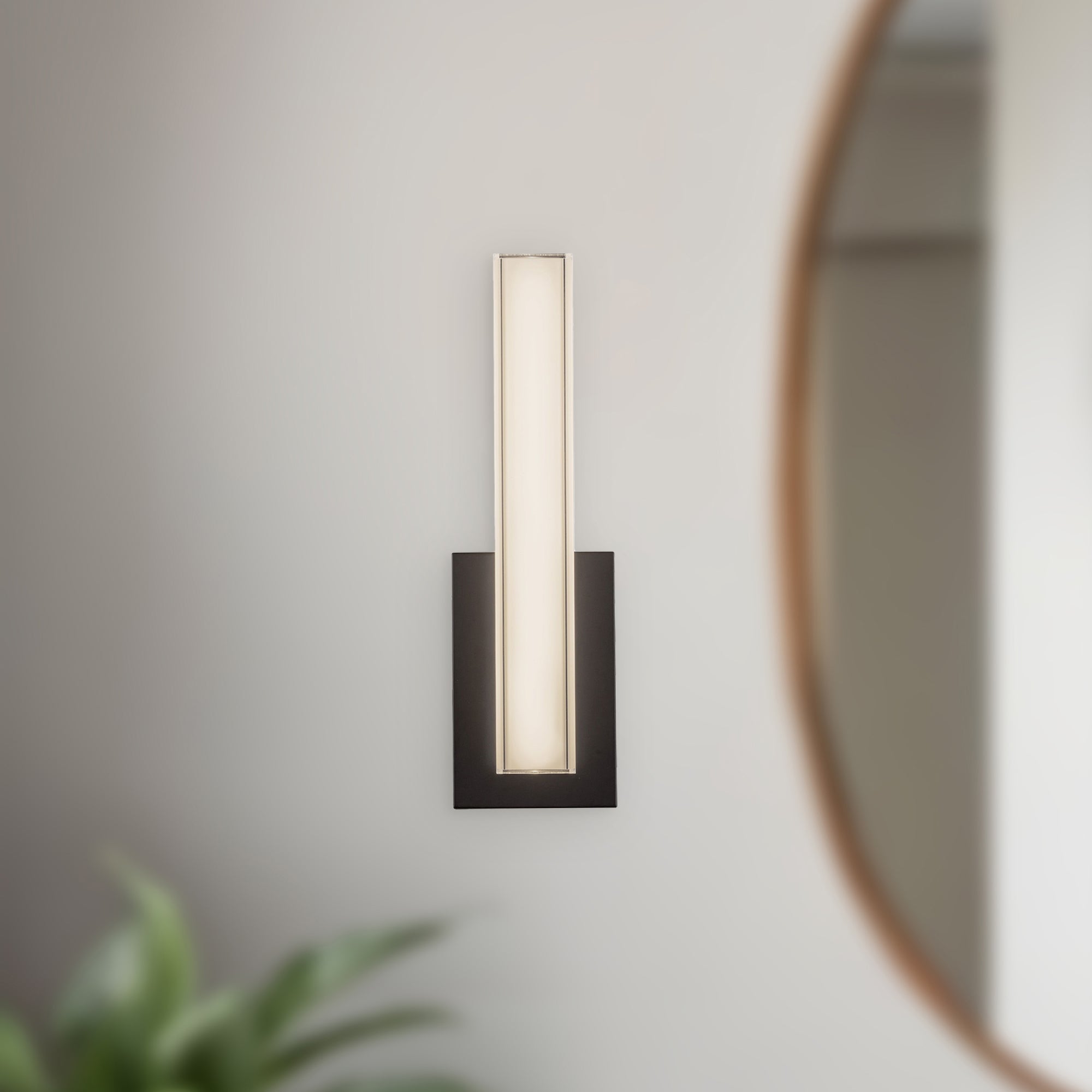 Applique murale et de salle de bain Kuzco Lighting WS14-040-BK Garland