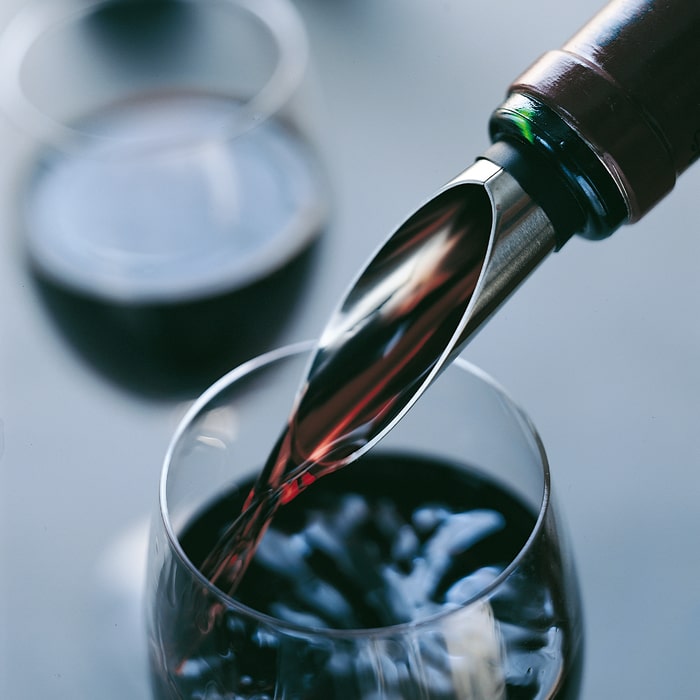 Rosendahl 25037 Grand Cru Wine Pourer in Black/Steel
