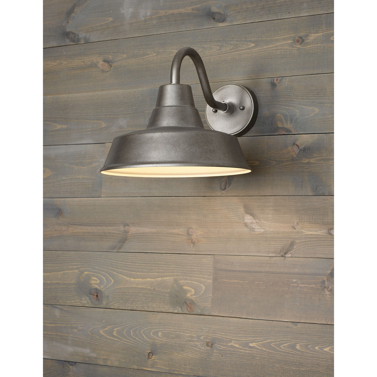 Applique murale « Barn Light » de la collection Visual Comfort Studio 8637401-57
