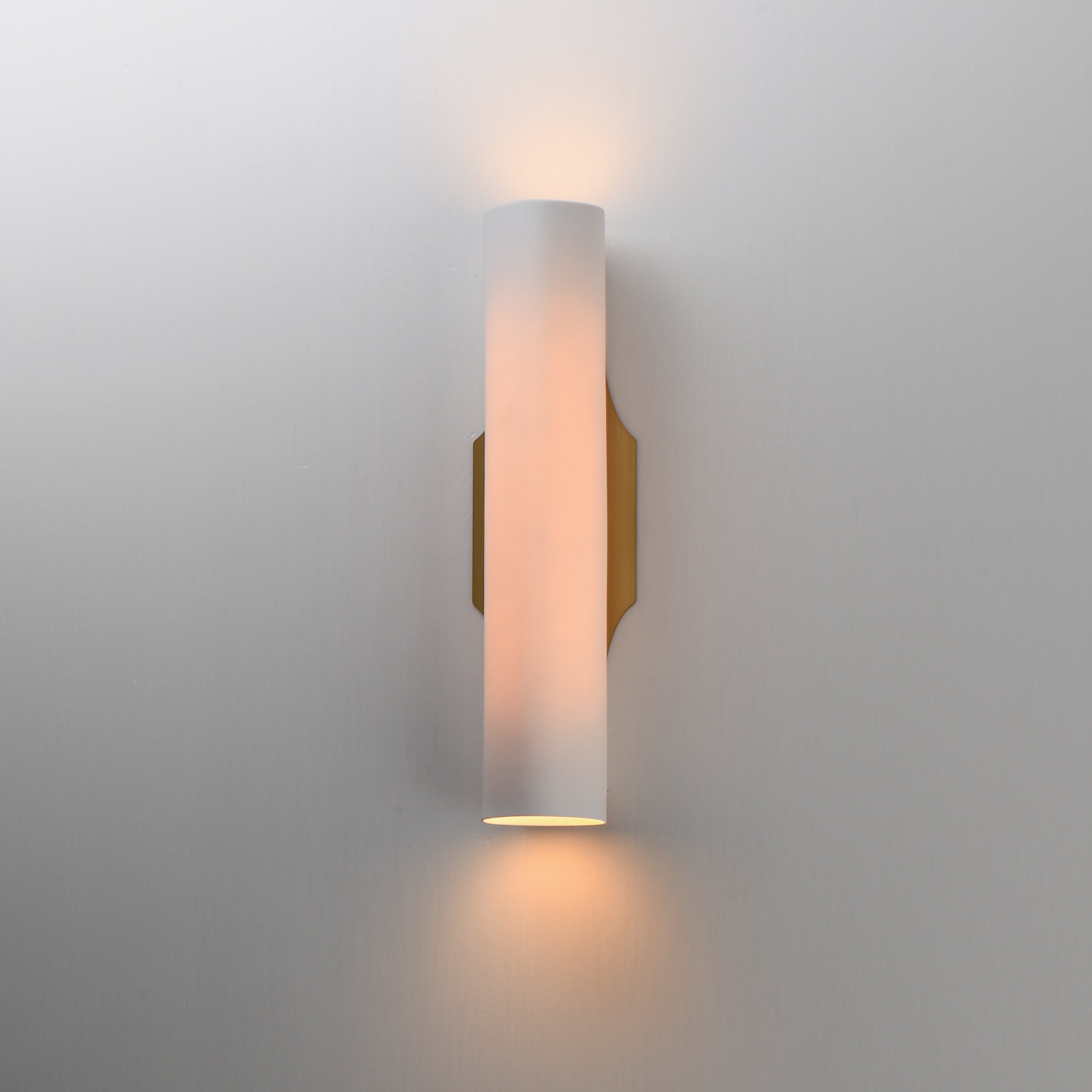 Studio M Lighting SM300300WTVB Tropo Wall Sconce in Vintage Brass, close-up detail view