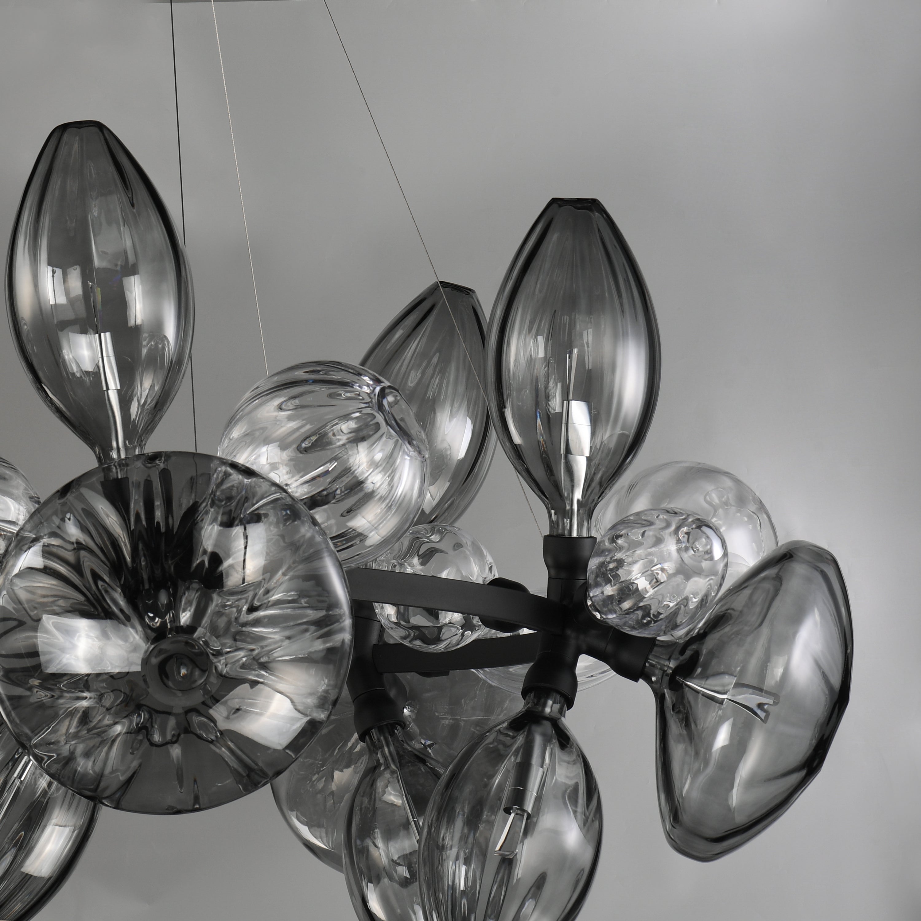Studio M Lighting - SM49305MSCLBK - Ray Dance Cluster Pendant - Ray Dance Cluster - Black