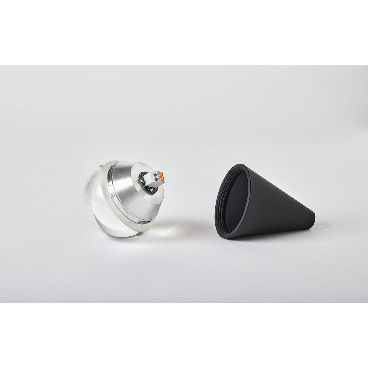 Trellis_Cupola_Assembly_Black.tif