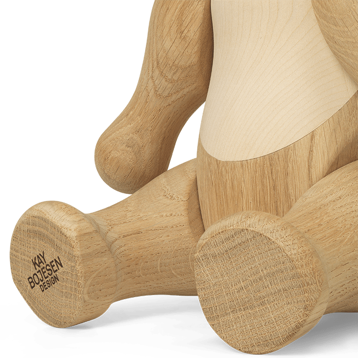 Kay Bojesen 39537 Bear Wooden Figurine in Oak/Maple