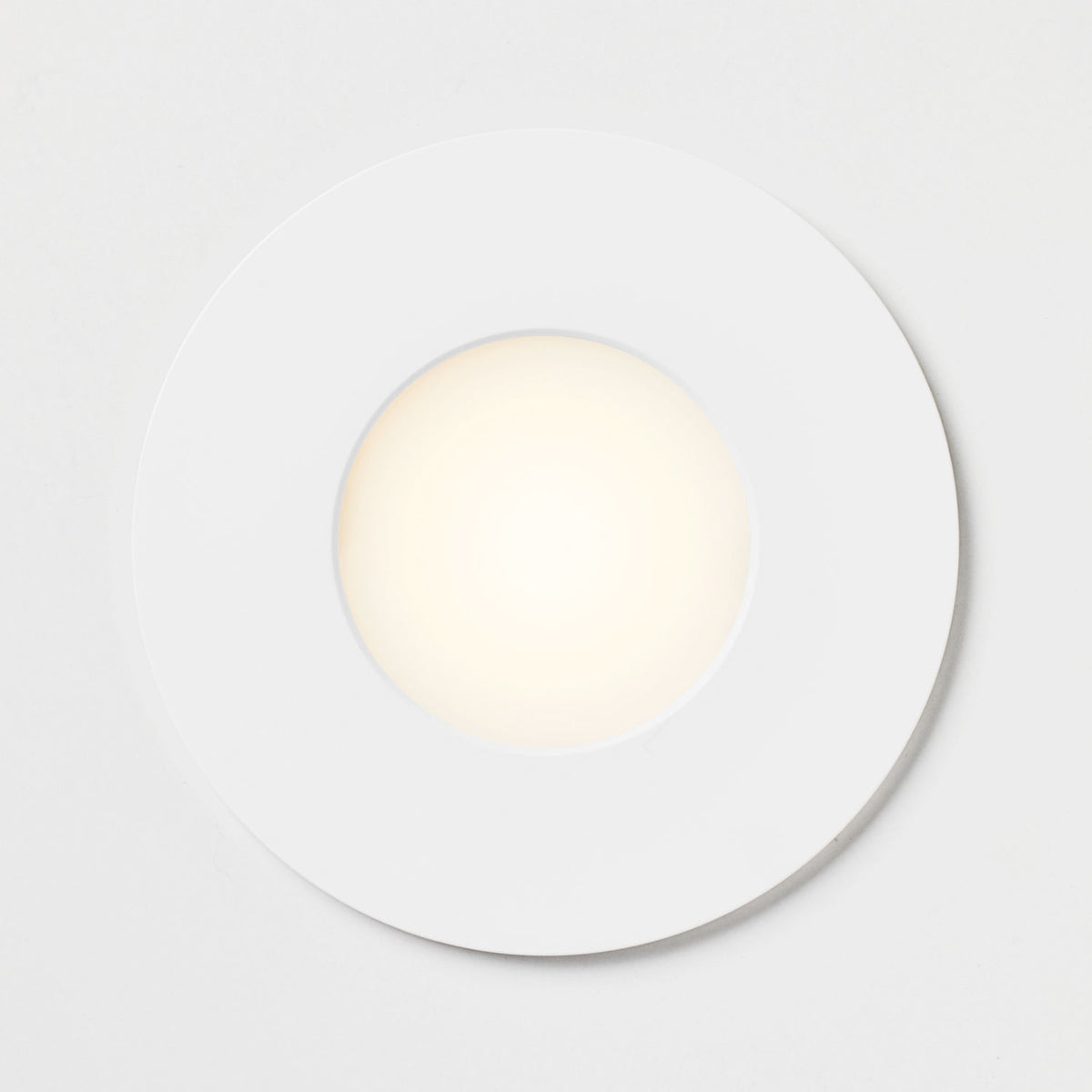 Generation Lighting AV4FR-3000K-WT Avara 4" Flat Round LED Downlight