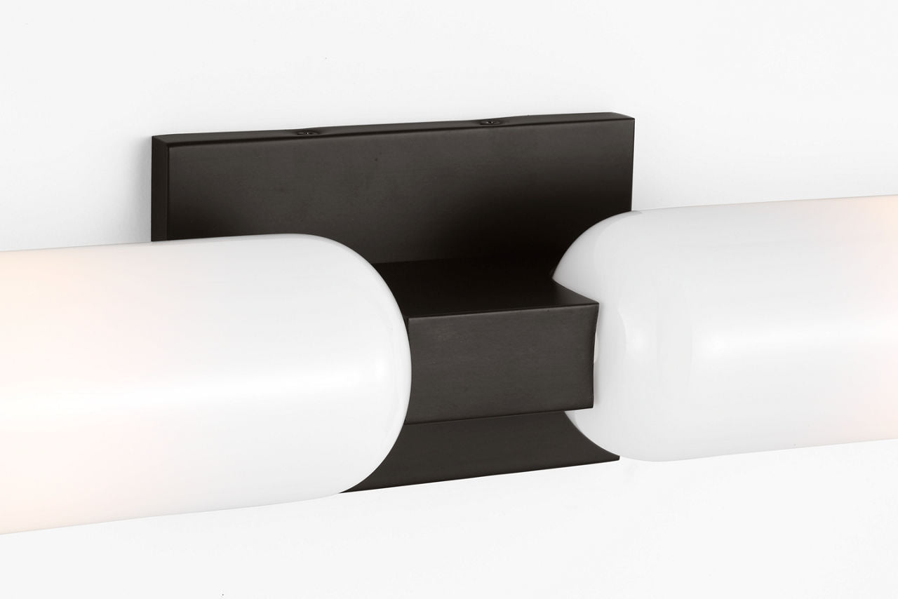 Collection Visual Comfort Studio LXV1012AI Maroux Baignoire en fer vieilli