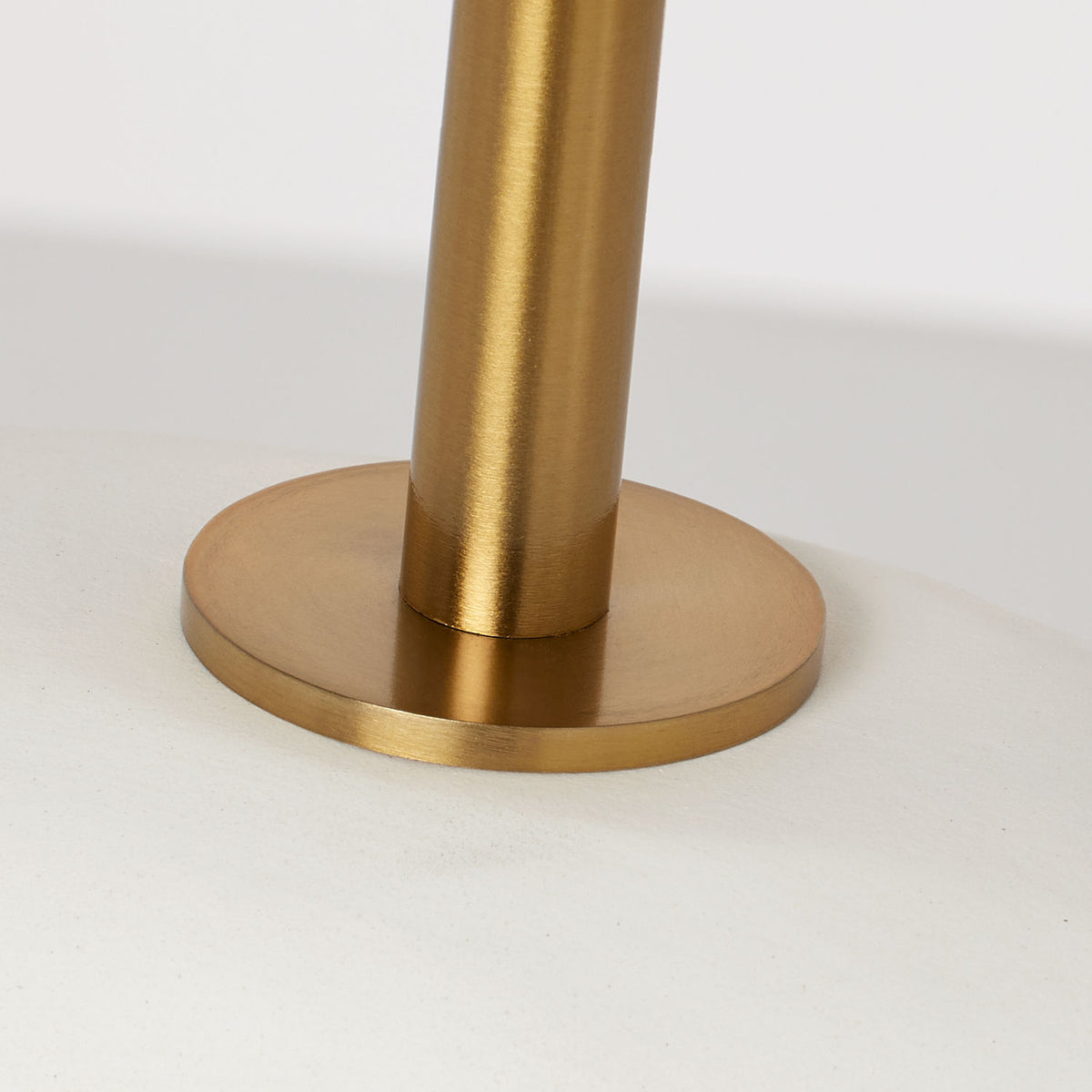 Collection Visual Comfort Studio HT1081MWC1 Aura Petit Lampe de table