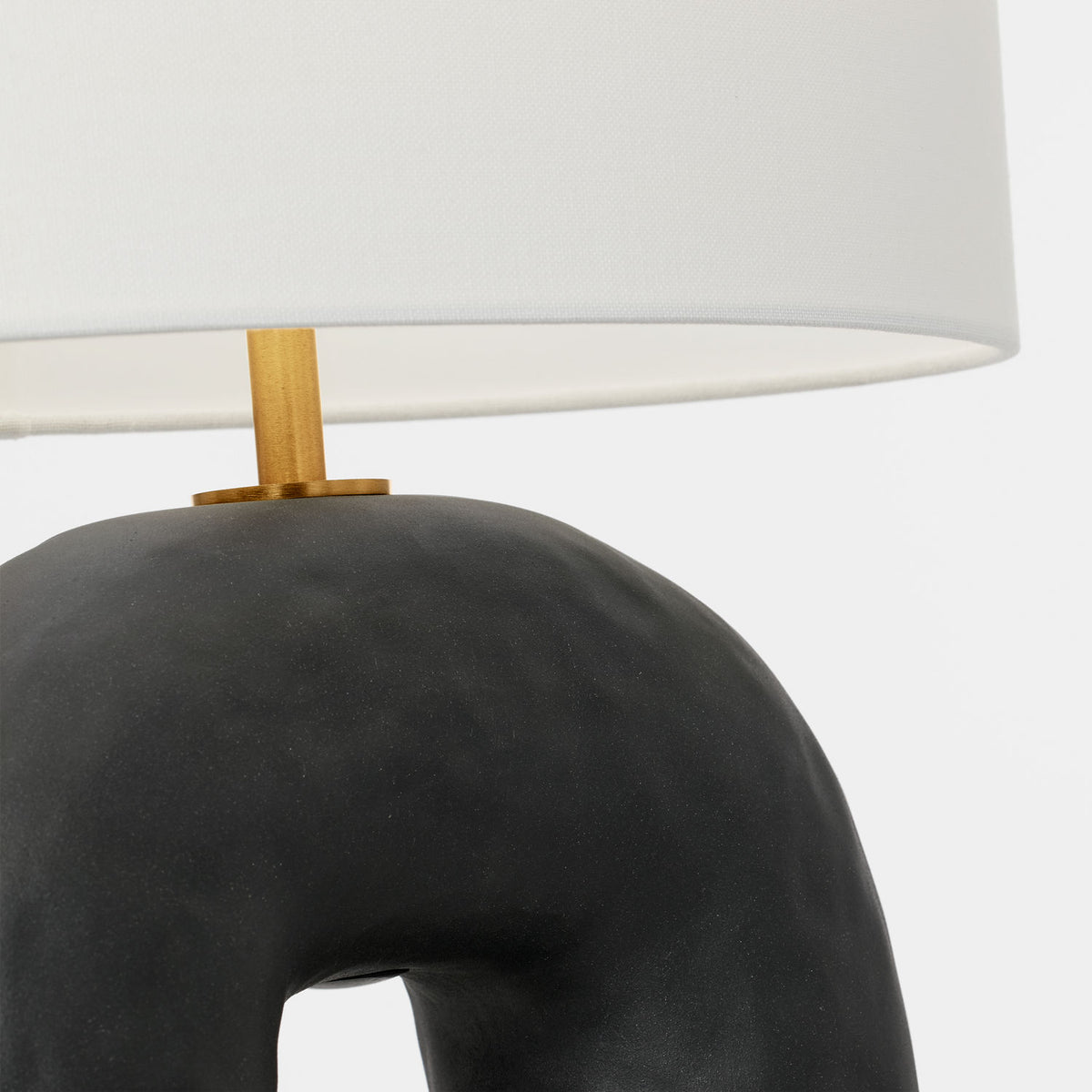 Collection Visual Comfort Studio HT1081RBC1 Aura Petit Lampe de table