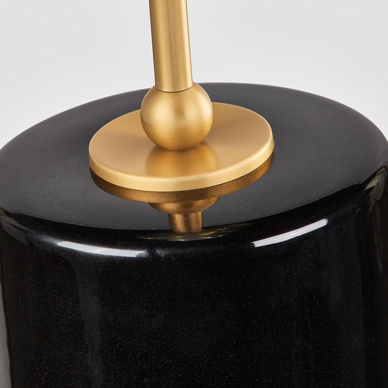 Visual Comfort Studio Collection KST1241CBK Lauren Table Lamp in Black Ceramic