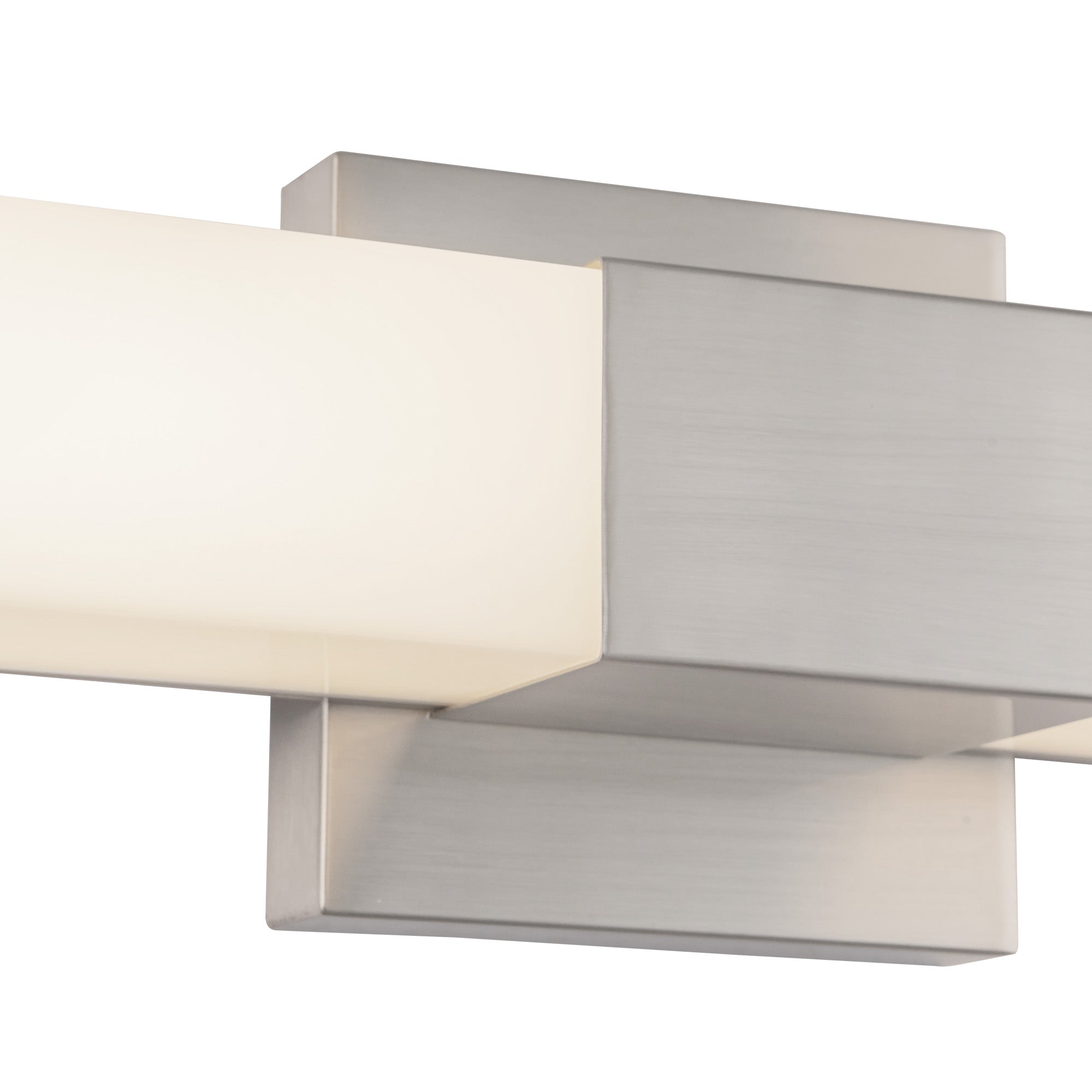 Applique murale et de coiffeuse Vivi WS24-018-BN de Kuzco Lighting