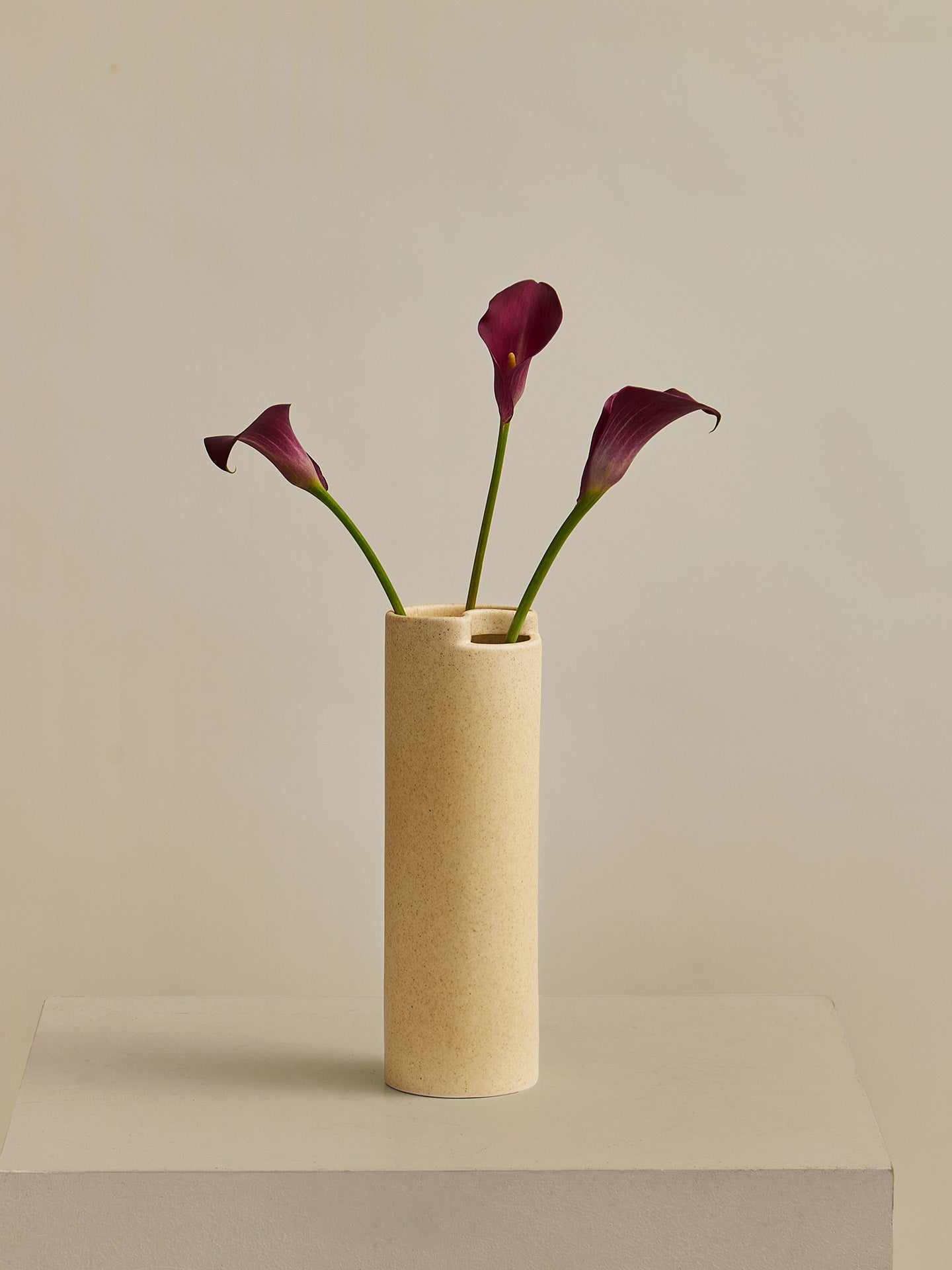 WOUD Design - Flowr Vase - 150235 | Montreal Lighting & Hardware