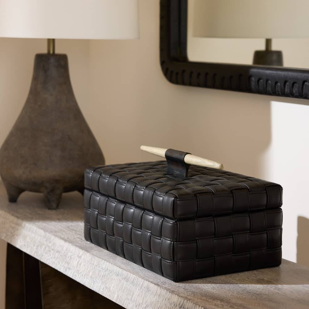 Arteriors ARI18 Humphrey Box