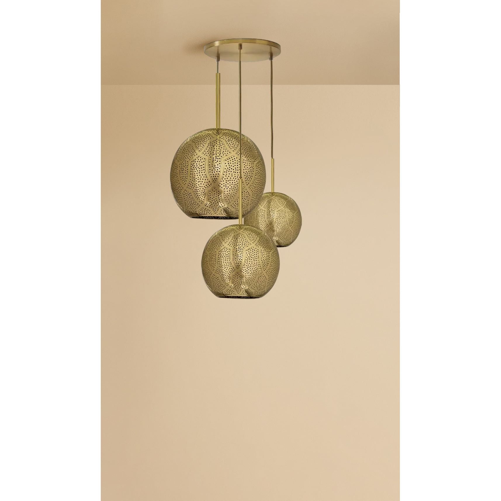 Dounia Home - DH-ARI3LIG-SM-BRS - Aria 3-Light Globe Chandelier - Polished Brass