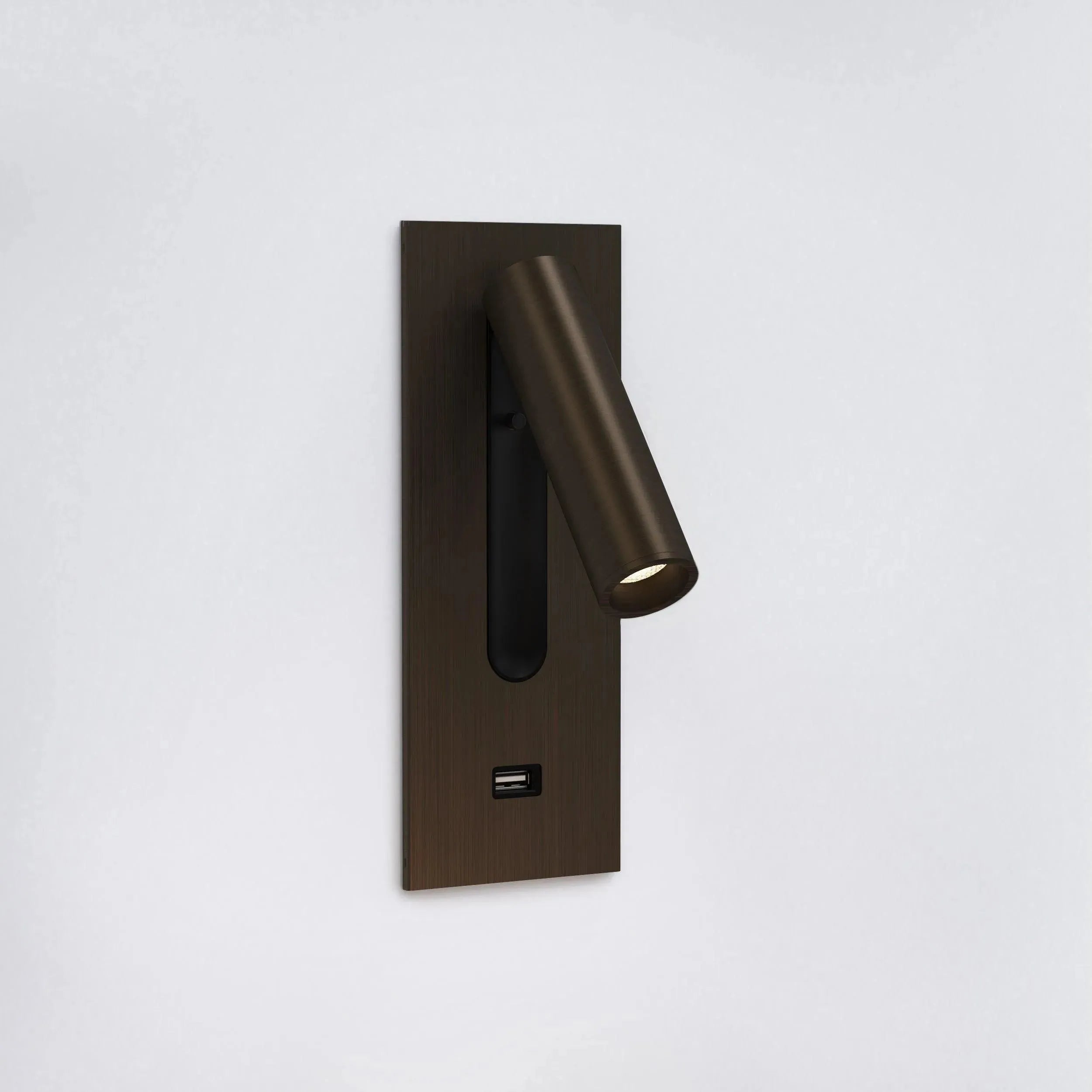 Astro Lighting - Fuse 3 USB - 1215090 | Montreal Lighting & Hardware