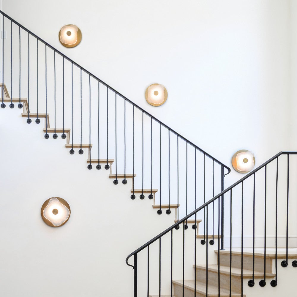 Fredrick Ramond FR46920HB Iona LED Murale en laiton Heritage