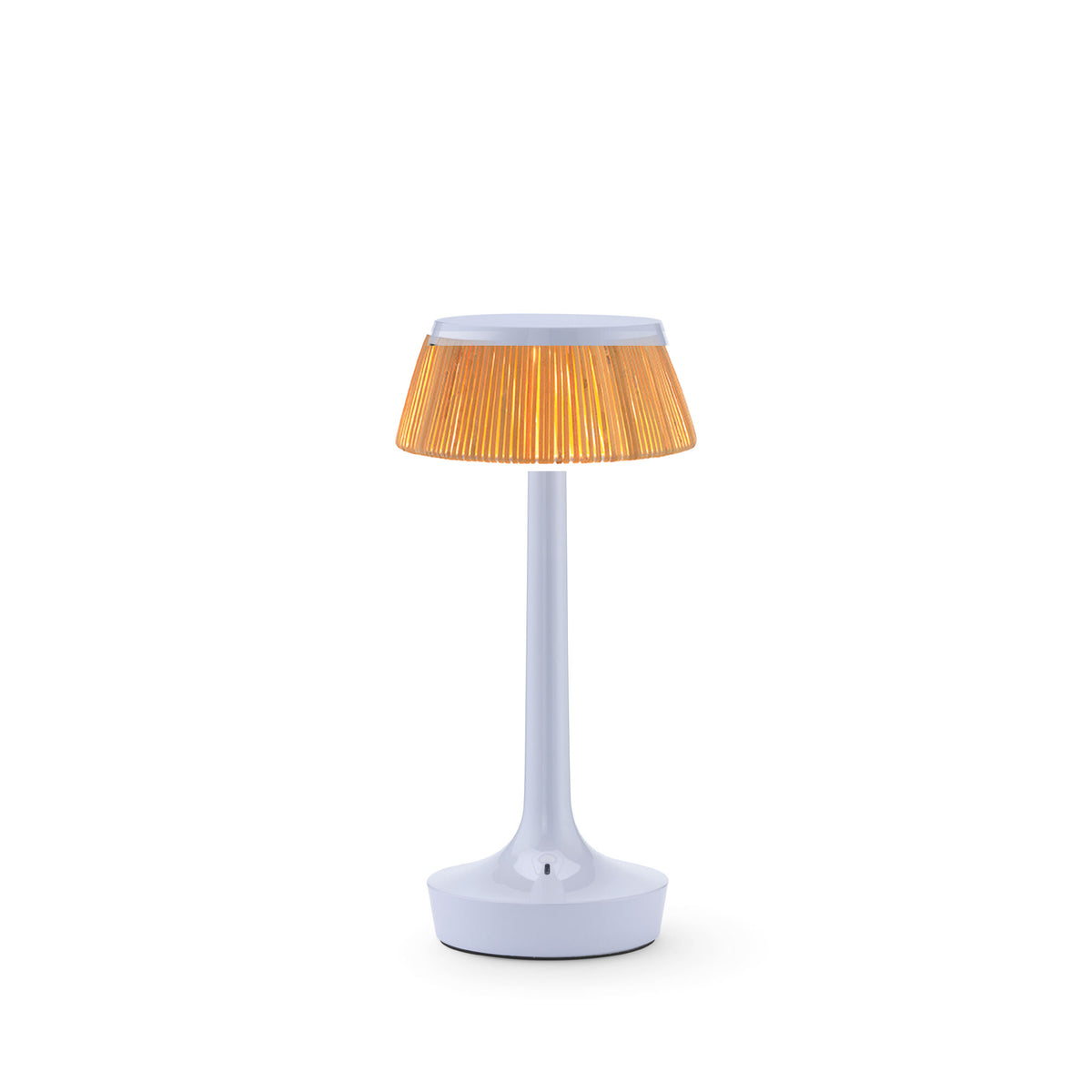 Fade Blue / Rattan