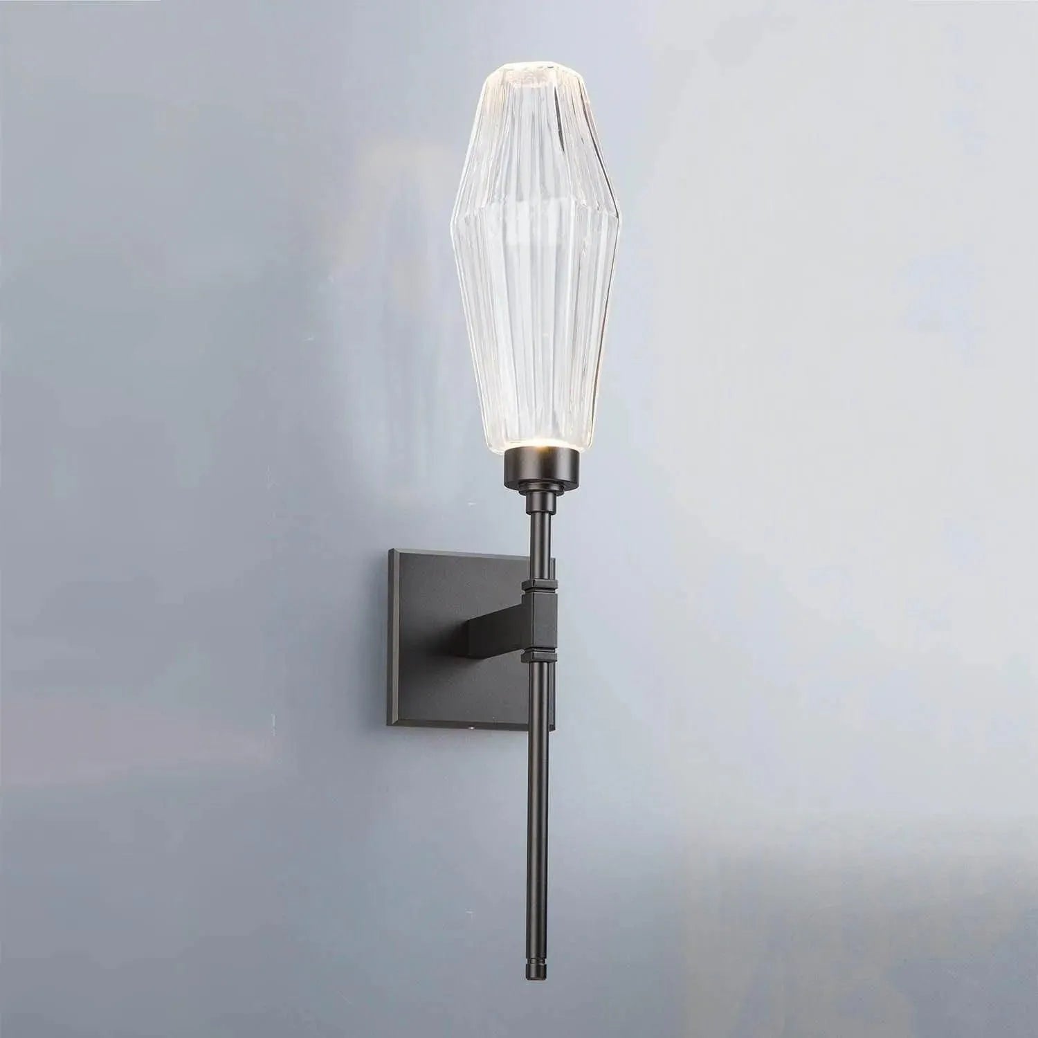 Hammerton Studio - Aalto Indoor Belvedere Sconce - IDB0049-07-MB-RC-L1 | Montreal Lighting & Hardware