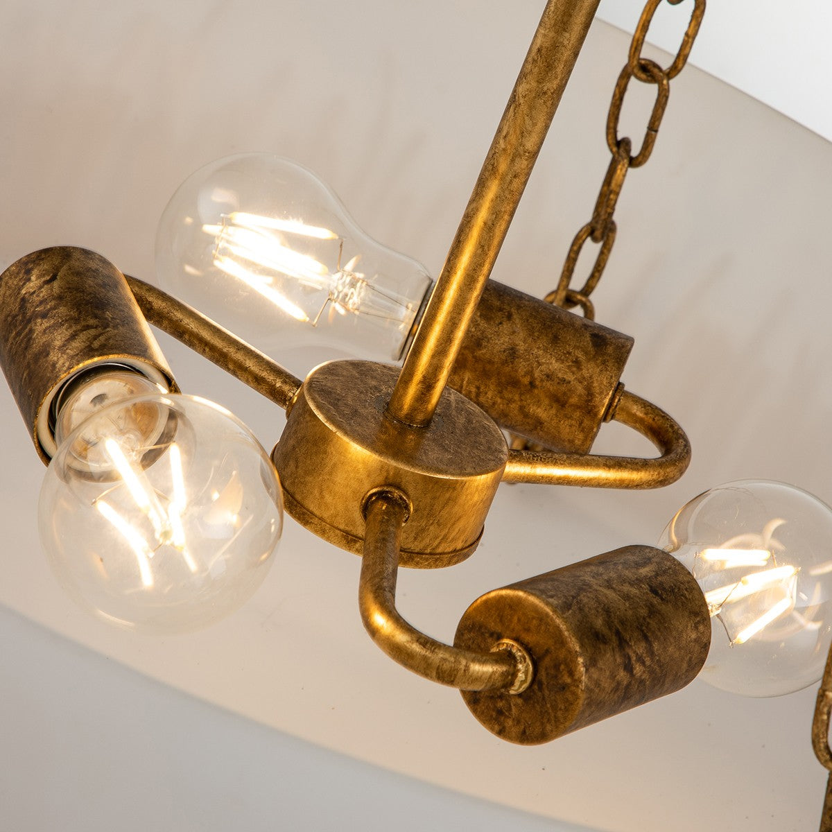 Lucas + McKearn - PD20319G-3 - Trois lumières Suspension - Herbe à scie - Feuille d'or