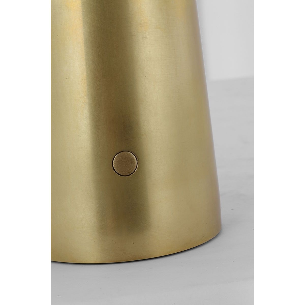 Visual Comfort Modern - SLTB56927HAB - LED Table Lamp - Sesa - Hand Rubbed Antique Brass