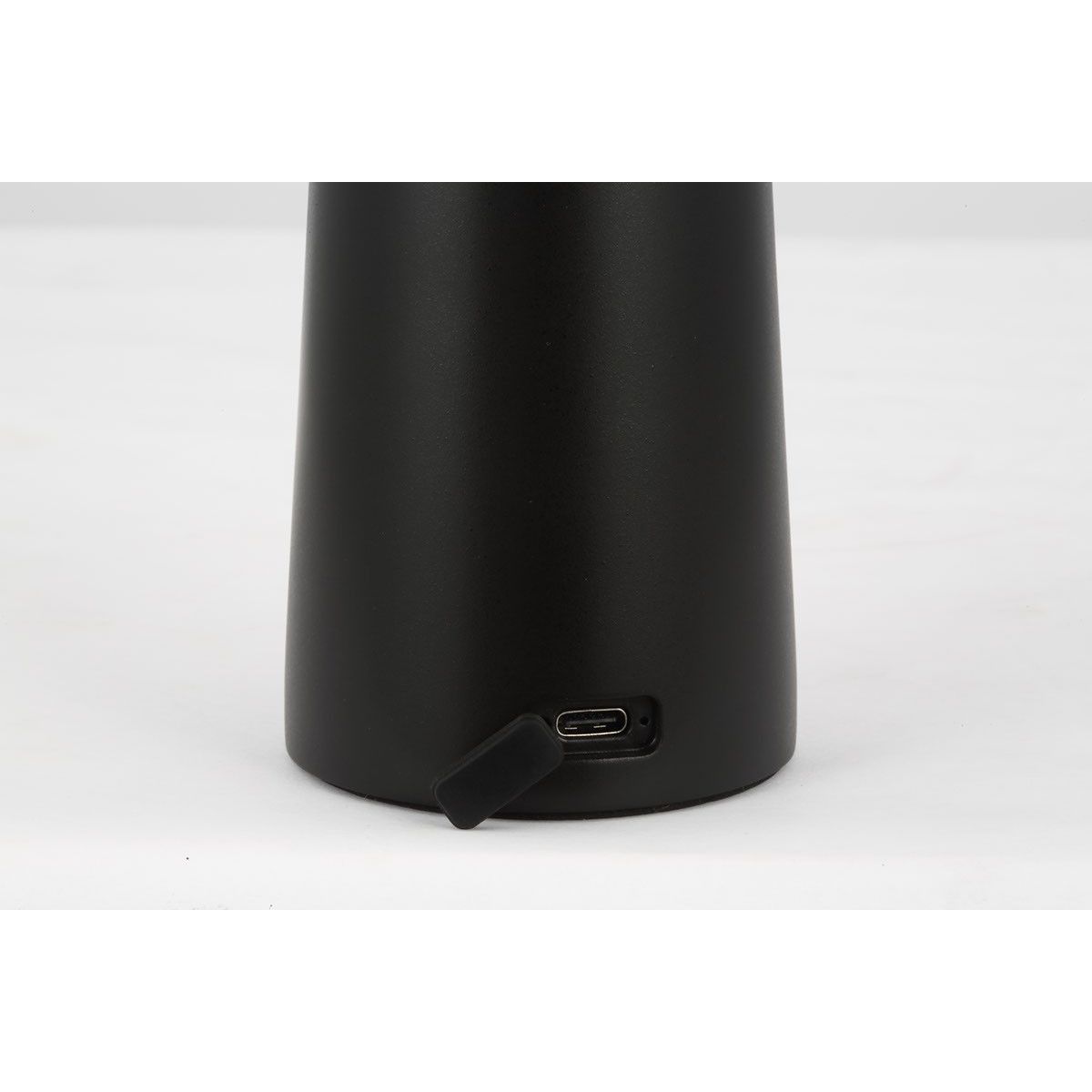 Visual Comfort Modern - SLTB25727B - LED Table Lamp - Sesa - Black