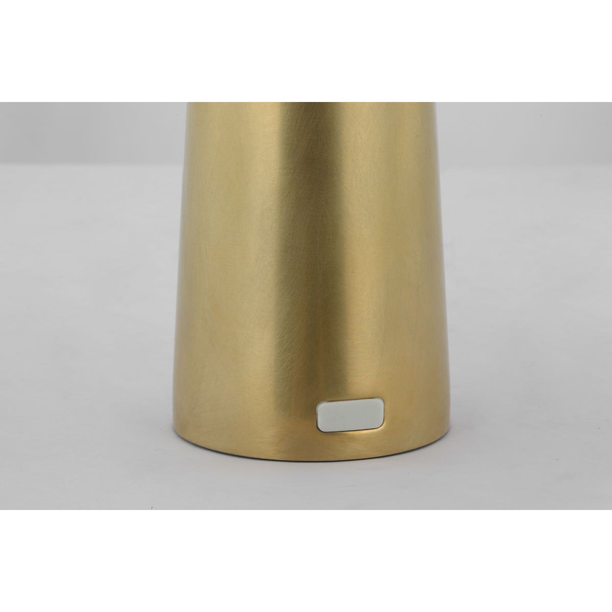 Visual Comfort Modern - SLTB25727HAB - LED Table Lamp - Sesa - Hand Rubbed Antique Brass