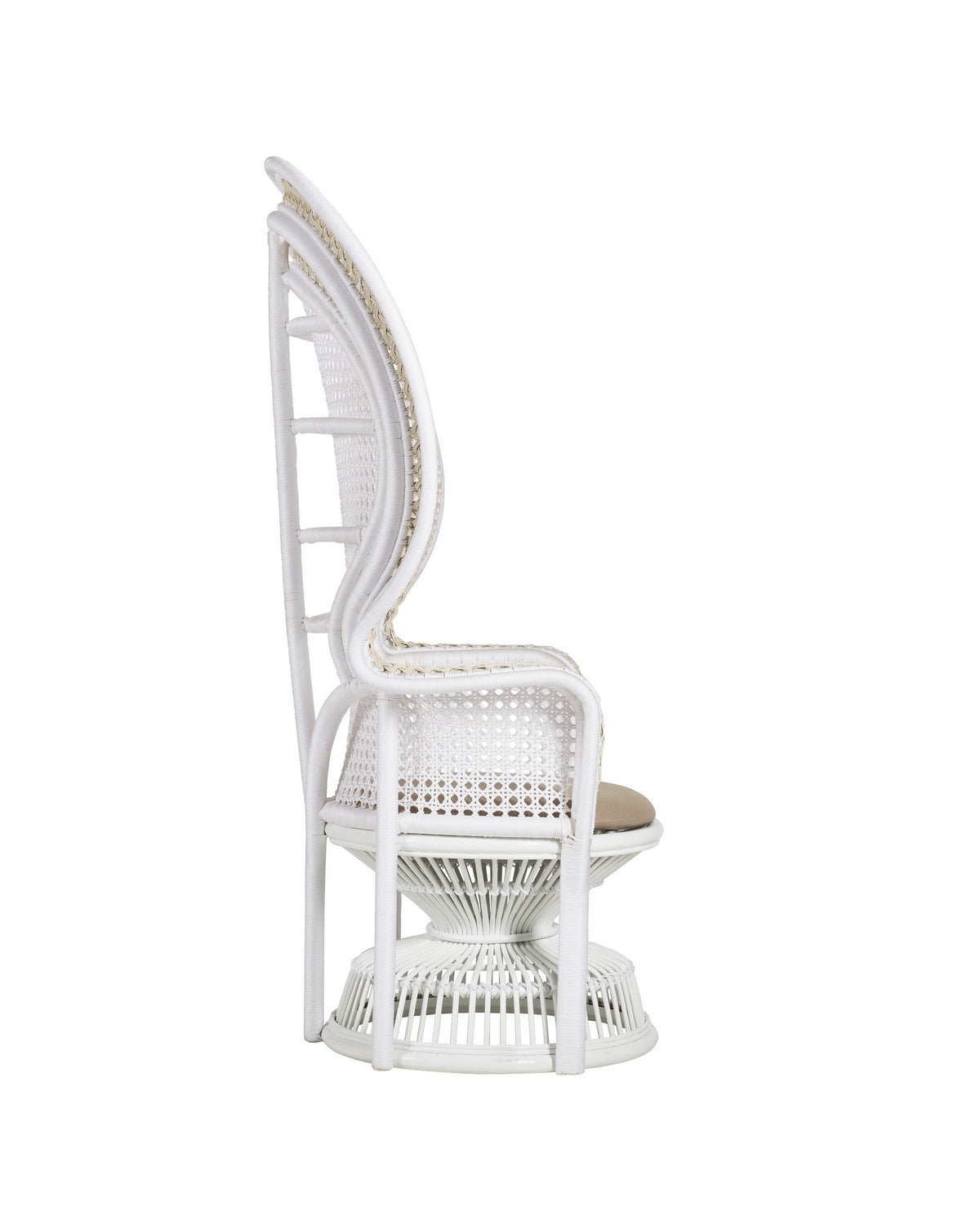 Fauteuil Emanuelle 7000-1072 de Currey and Company, en blanc/naturel