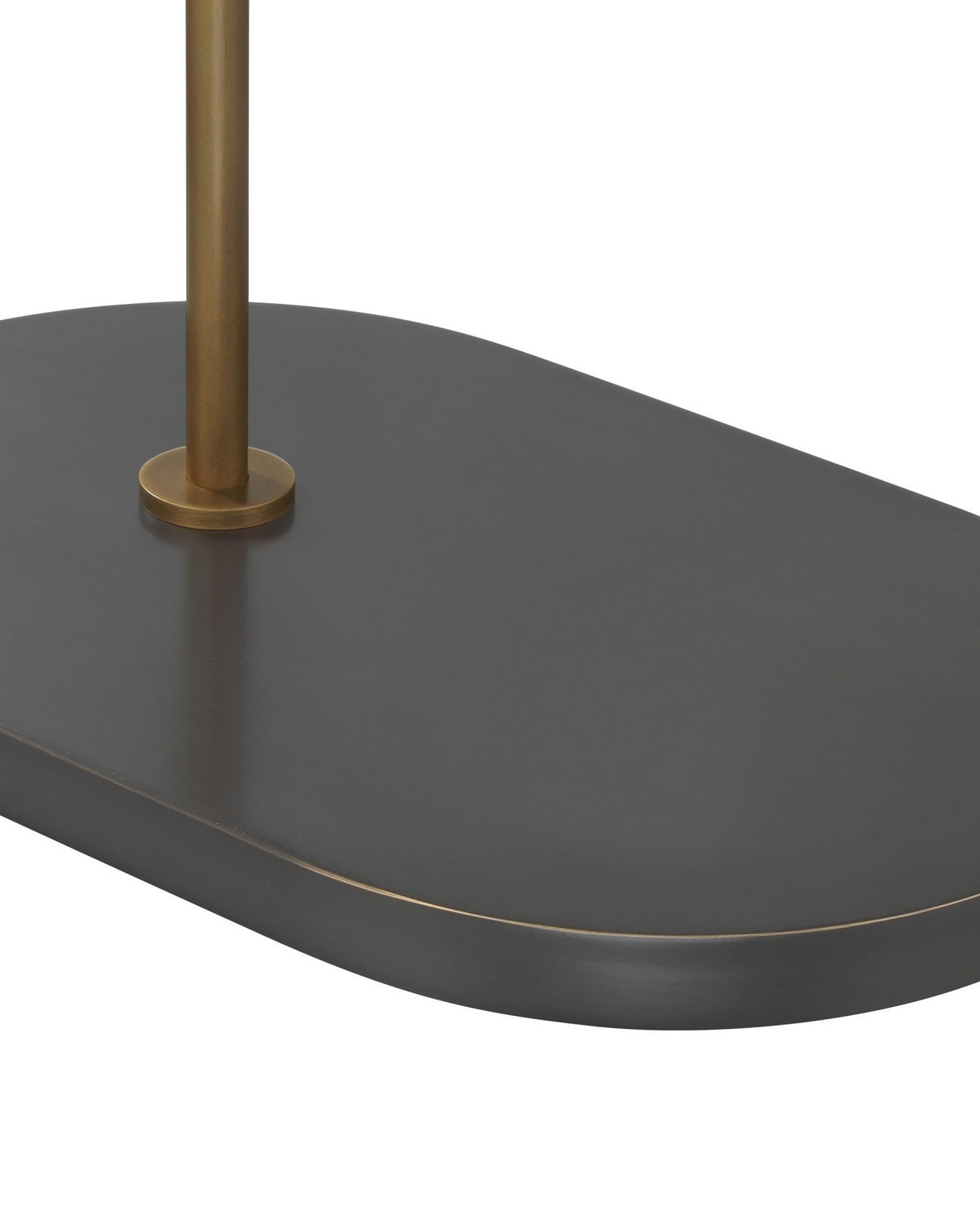 Lampadaire Severn de Currey and Company 8000-0170 en laiton antique/bronze huilé/fumé