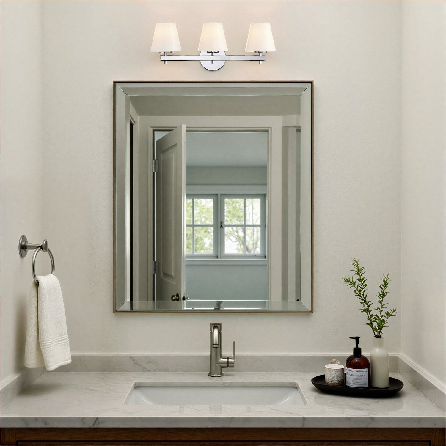 Crystorama - COL-203-CH - Applique murale trois lumières - Colton - Chrome poli