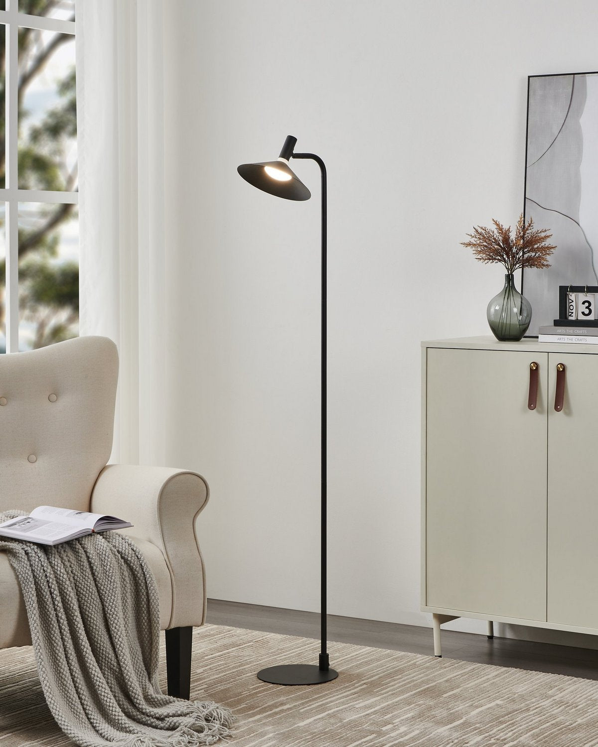 Eglo Canada - 902186A - Lampadaire LED - Conomavilla - Noir
