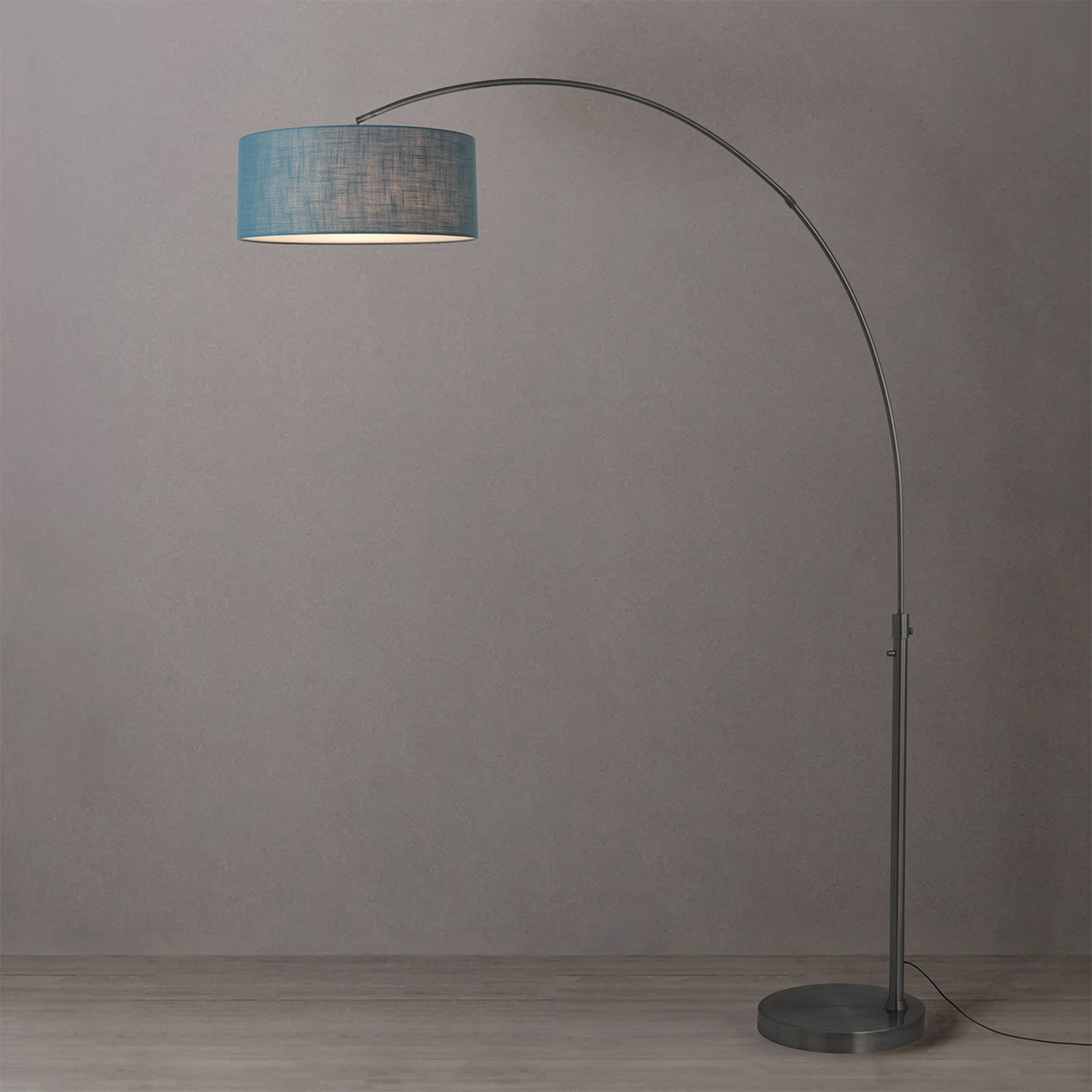 Lampe à arc flottante à une lumière Nova of California 2110826BL en nickel noir