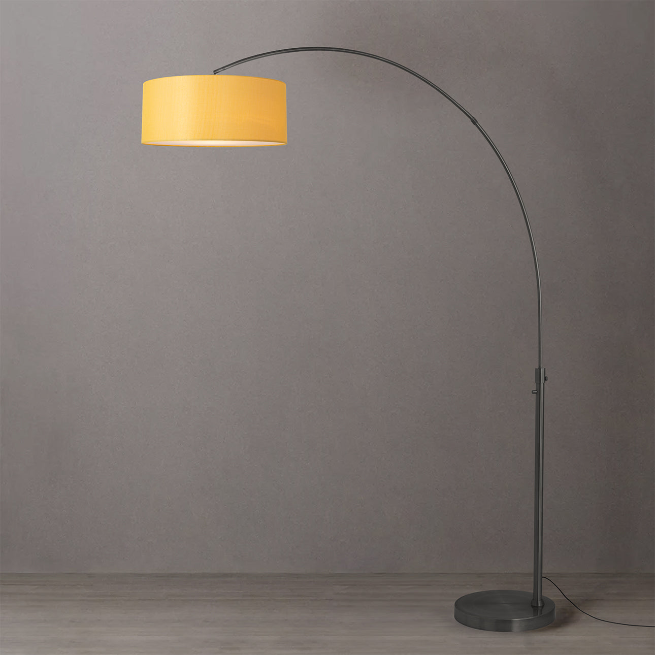 Lampe à arc flottante à une lumière Nova of California 2110826MU en nickel noir