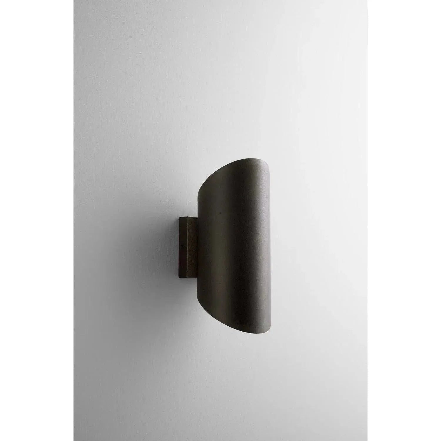 Oxygen Lighting - Scope LED Outdoor Lantern - 3-752-22 | Montreal Lighting & Hardware