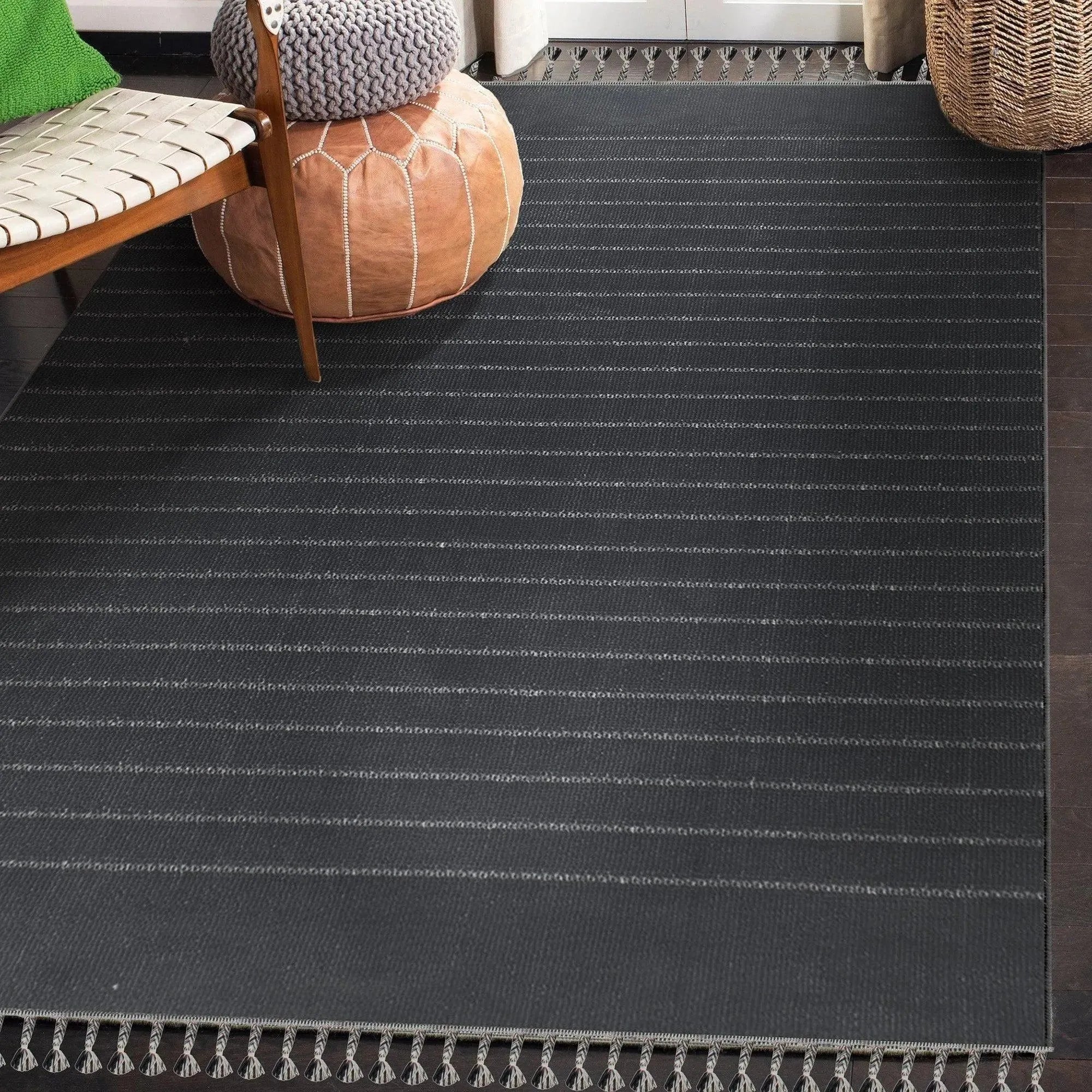 Renwil - Ambrose Rug 10418 - RAMB-10418-1013 | Montreal Lighting & Hardware