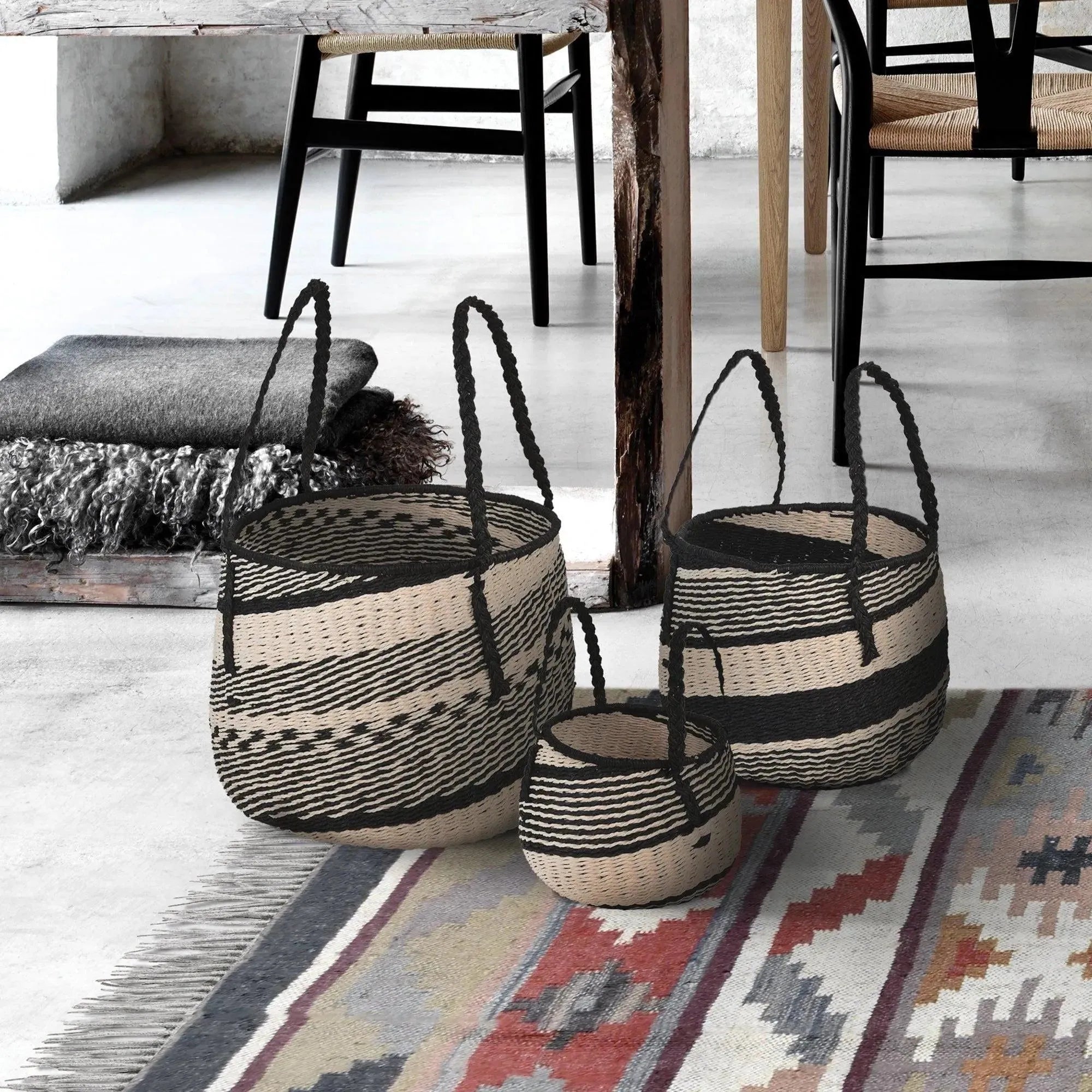 Renwil - Merma S/M/L
Baskets - VAS199 | Montreal Lighting & Hardware