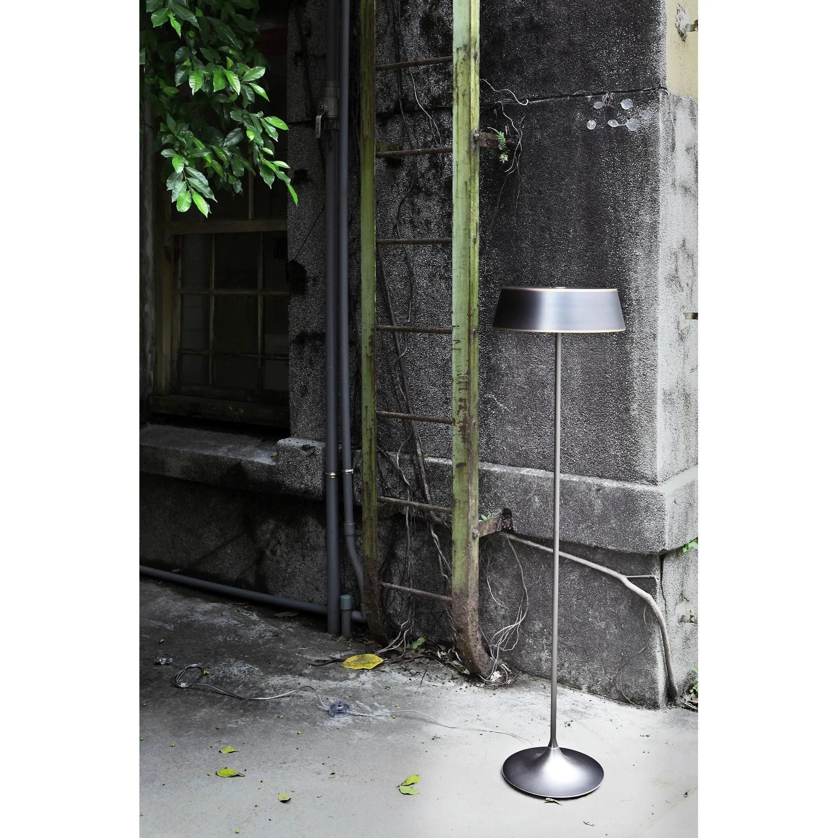Seed Design - China LED Floor Lamp - SLD-6354MFE-BRS | Montreal Lighting & Hardware