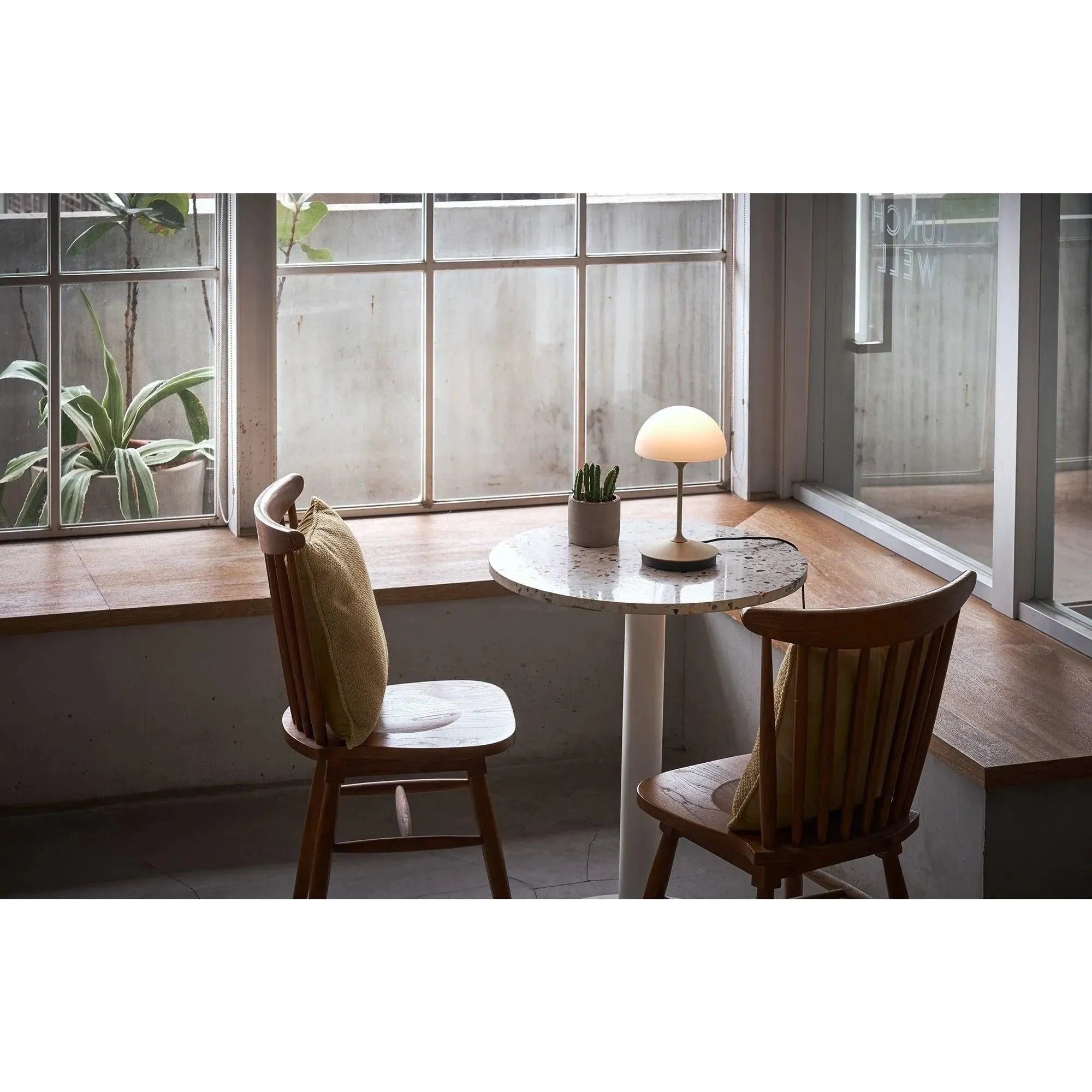 Seed Design - Pensee LED Table Lamp - SLD-7992DJ-BK | Montreal Lighting & Hardware