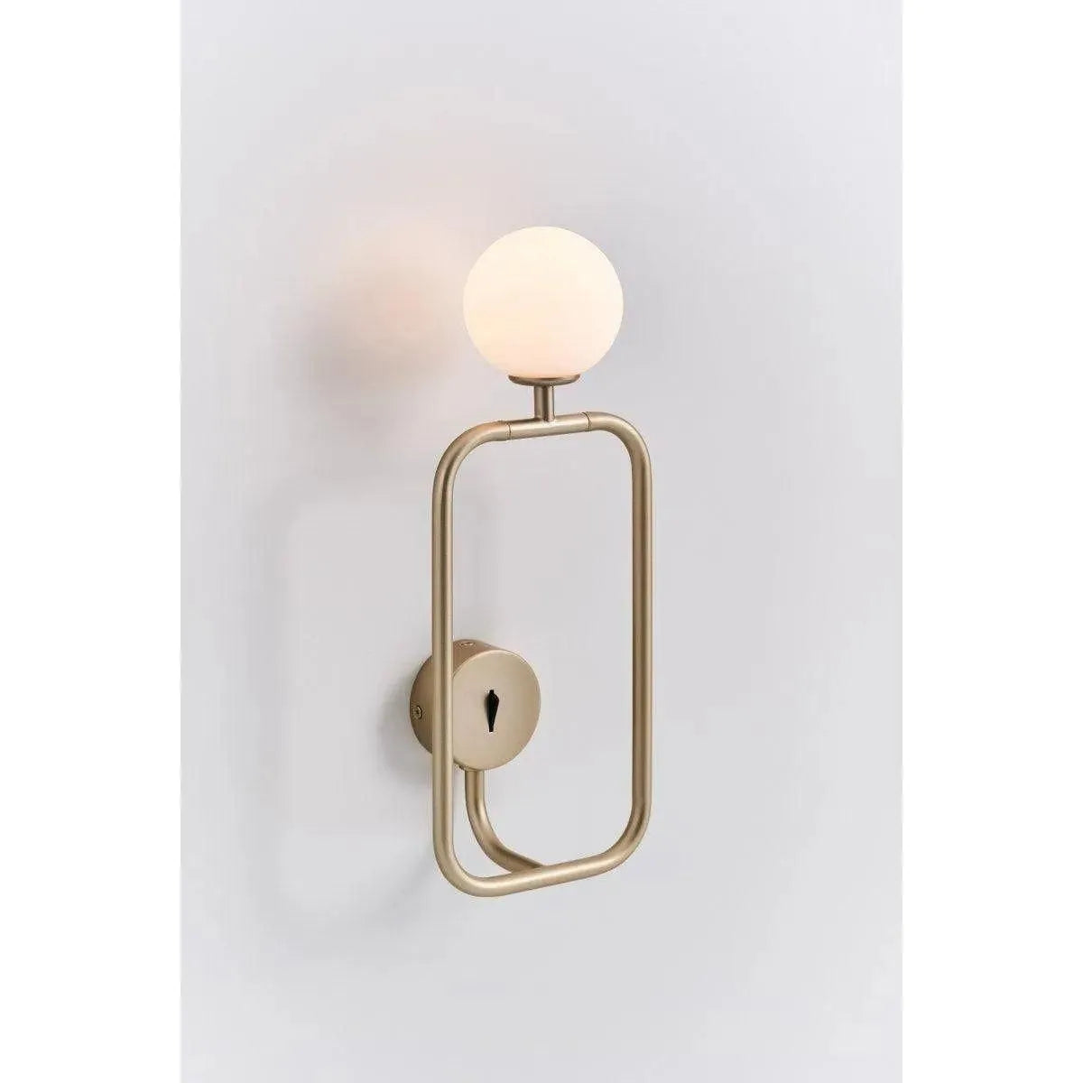 Seed Design - Sircle Wall Lamp - SG-100WV-BLK | Montreal Lighting & Hardware