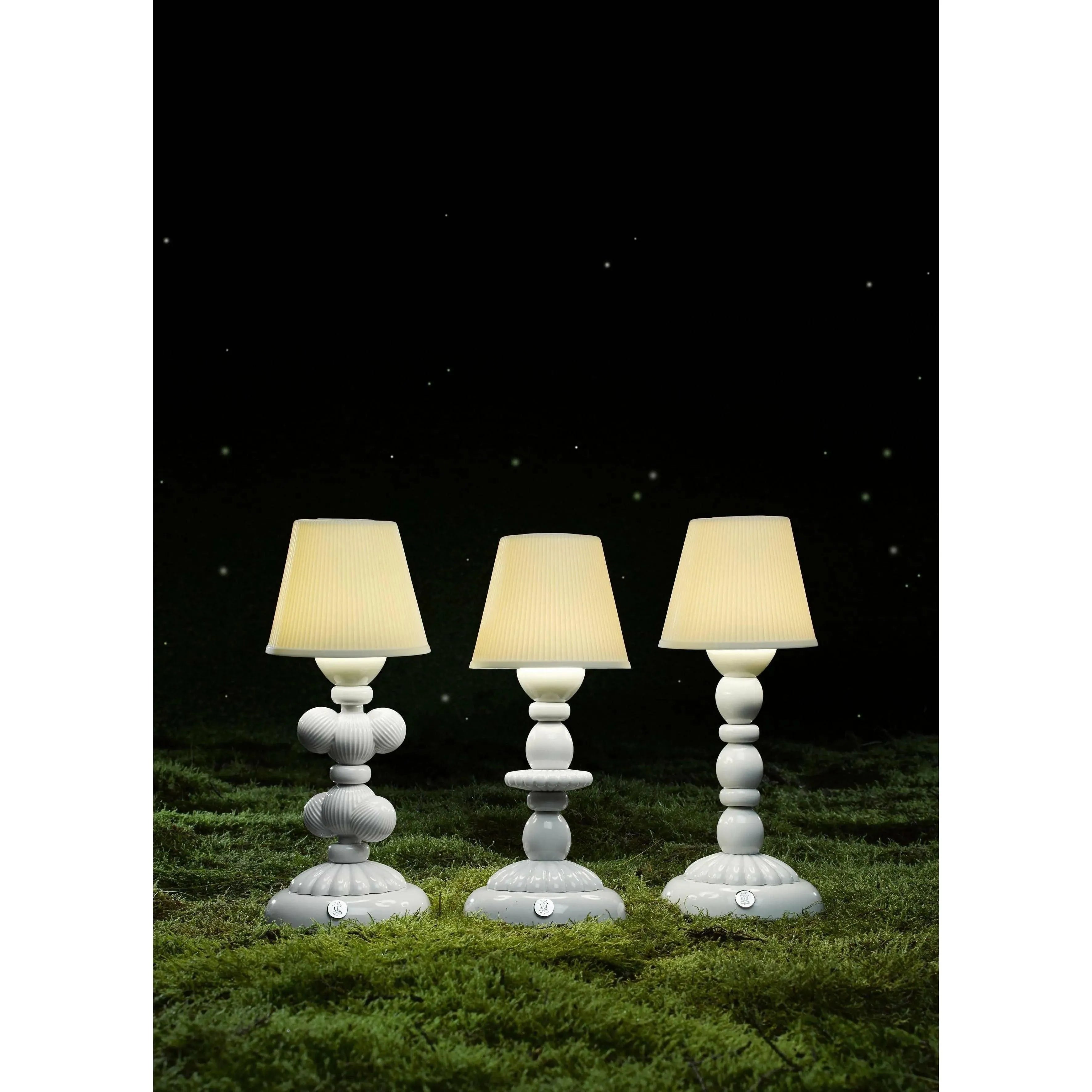 Lladro - Cactus Firefly Table Lamp - 01023794 | Montreal Lighting & Hardware